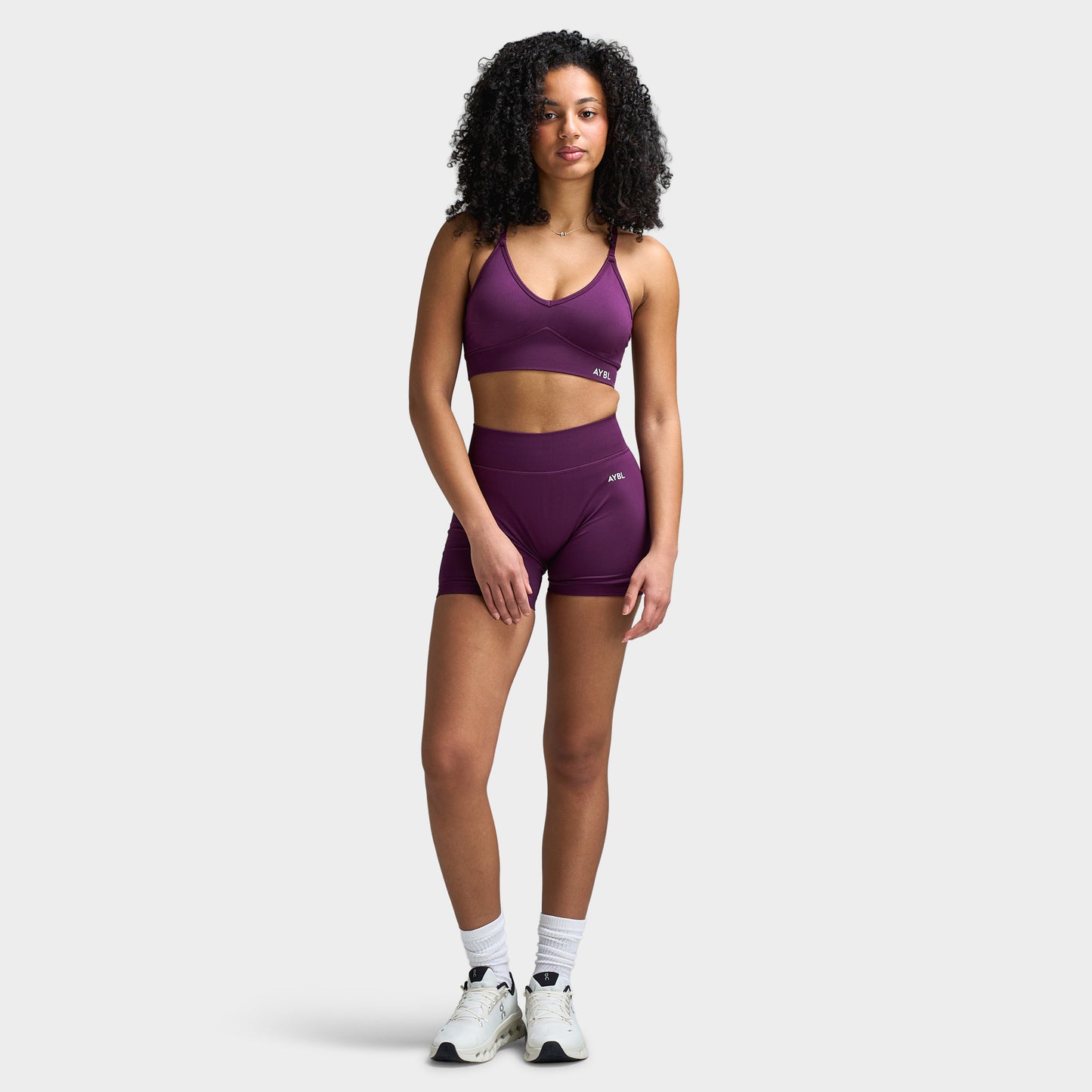 AYBL Women's Adapt Seamless Sports Bra / Midnight Plum