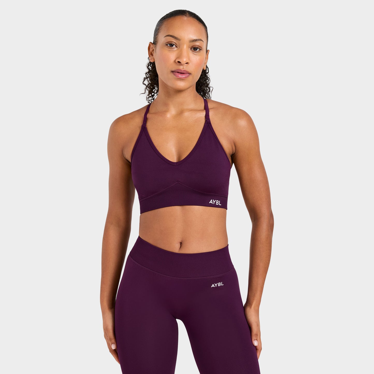 AYBL Women's Adapt Seamless Sports Bra / Midnight Plum