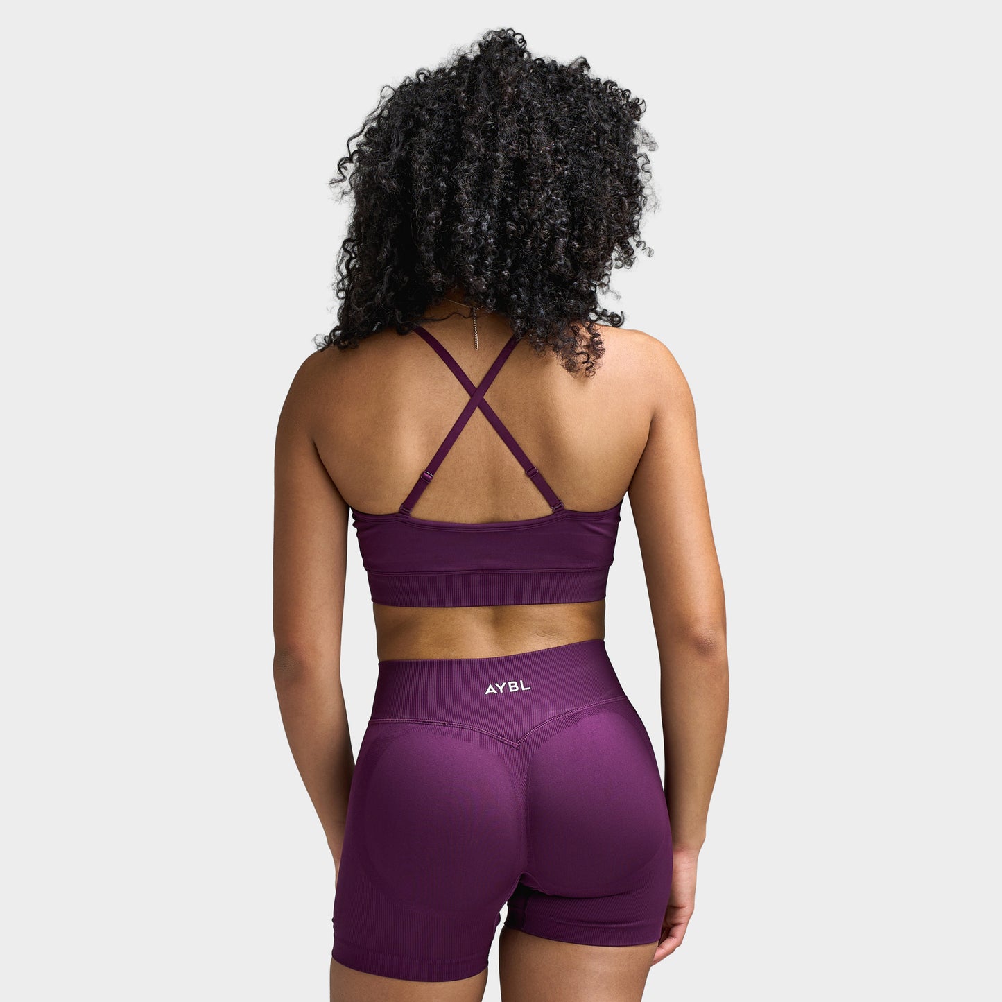 AYBL Women's Adapt Seamless Sports Bra / Midnight Plum
