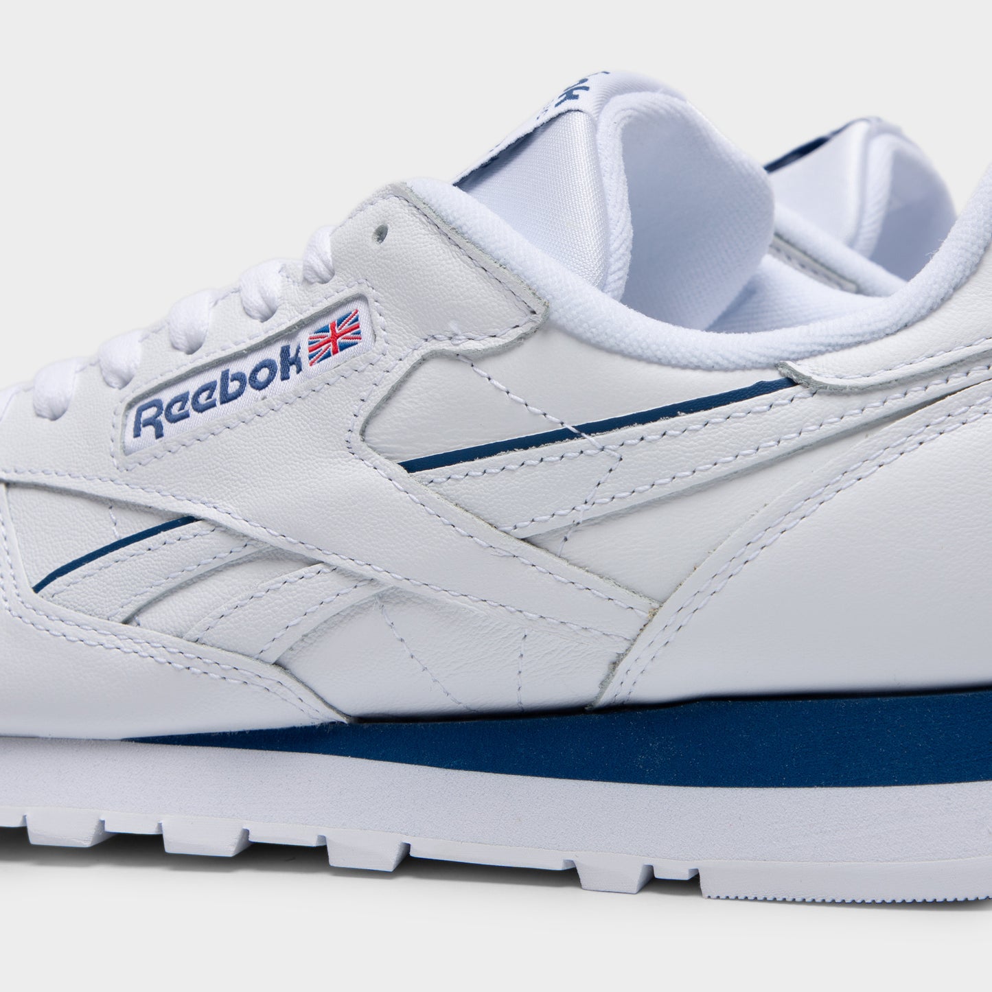 Reebok Classic Leather White / White - Twilight Blue
