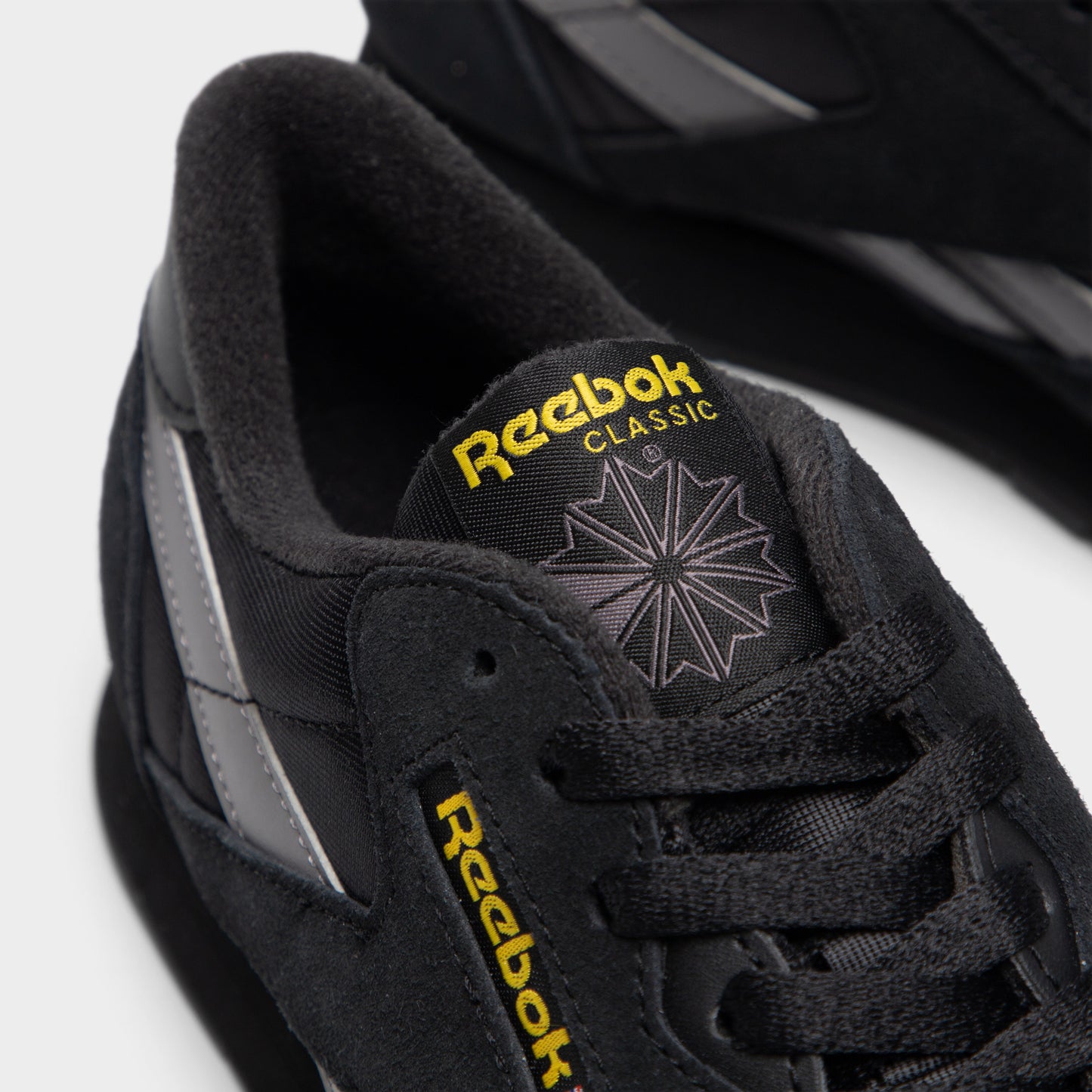 Reebok Classic Nylon Black / Overcast Grey - Golden Haze