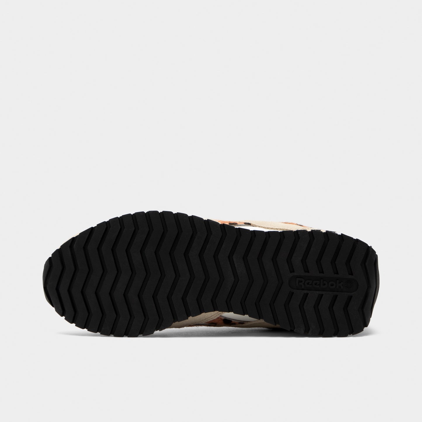 Reebok Women's Classic AZ Chalk / Classic Beige - Trek Grey