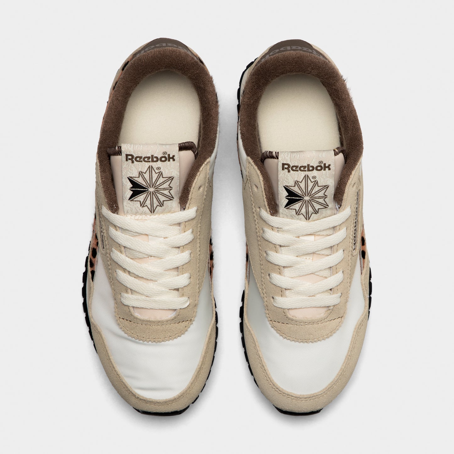 Reebok Women's Classic AZ Chalk / Classic Beige - Trek Grey