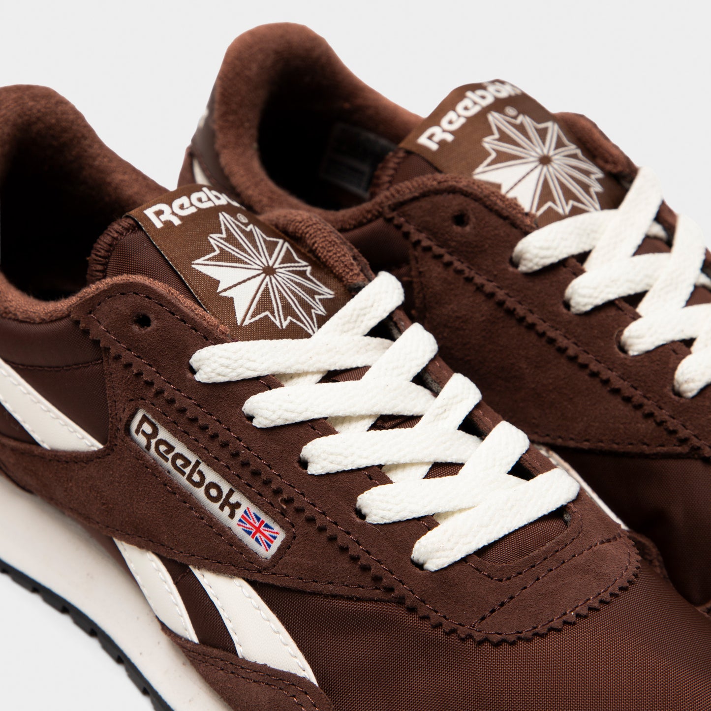 Reebok Women's Classic AZ Campus Brown / Chalk - Black