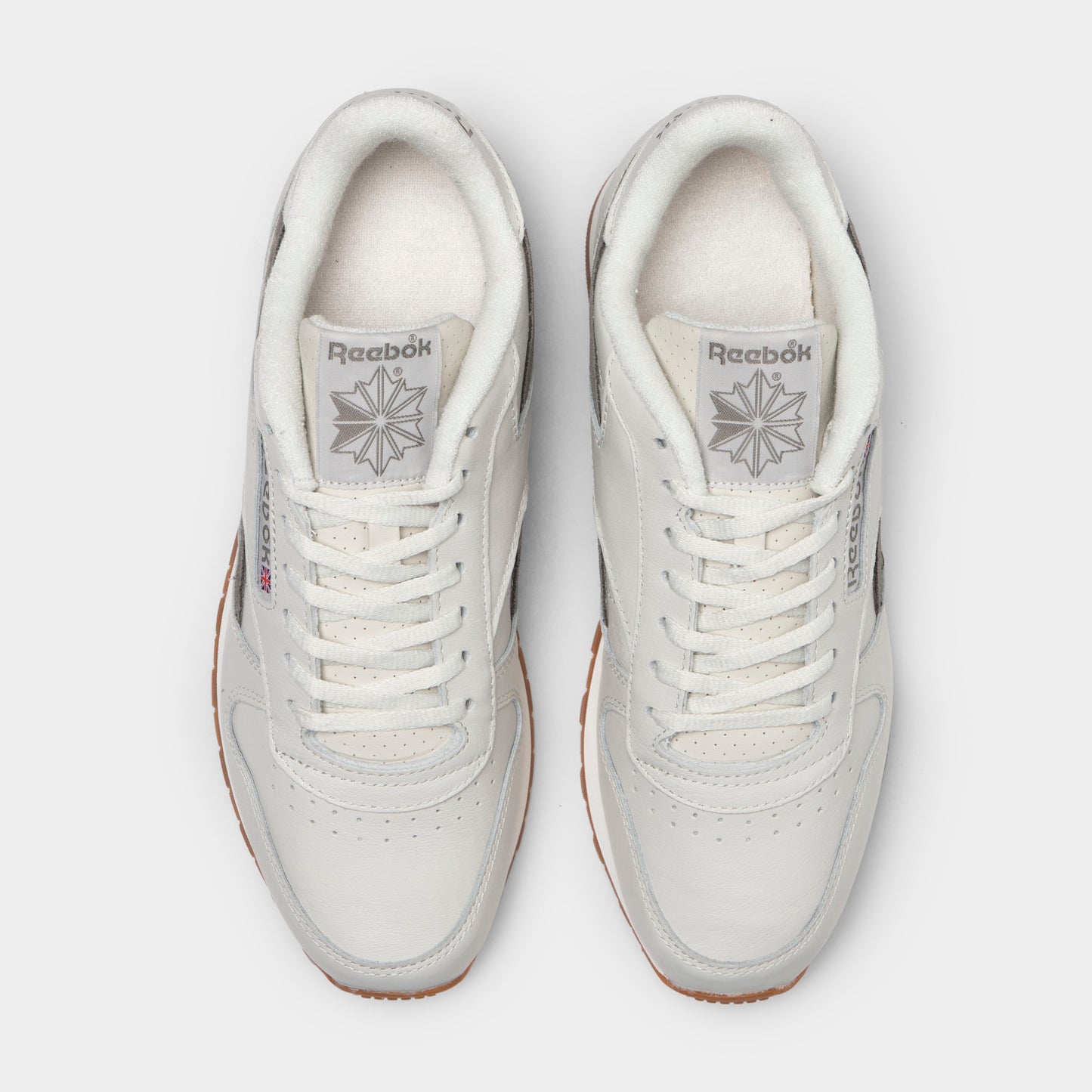 Reebok CL Cuir Gris / Gomme