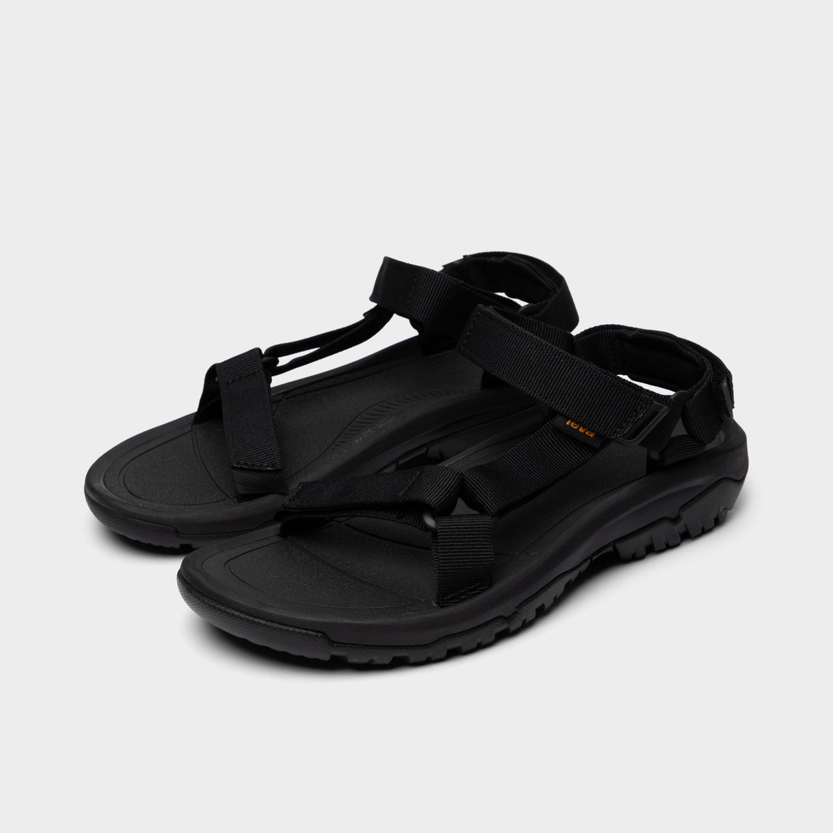 teva hurricane volt wm size 8-