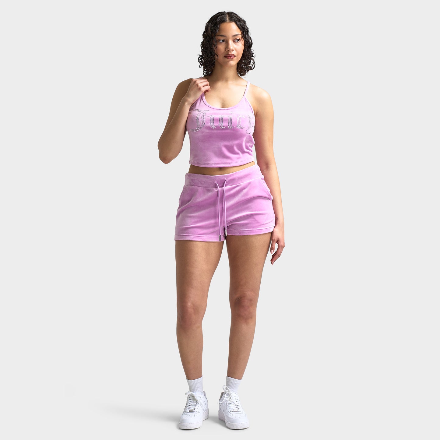 Juicy Couture Short classique en velour pour femme / Violet Tulle