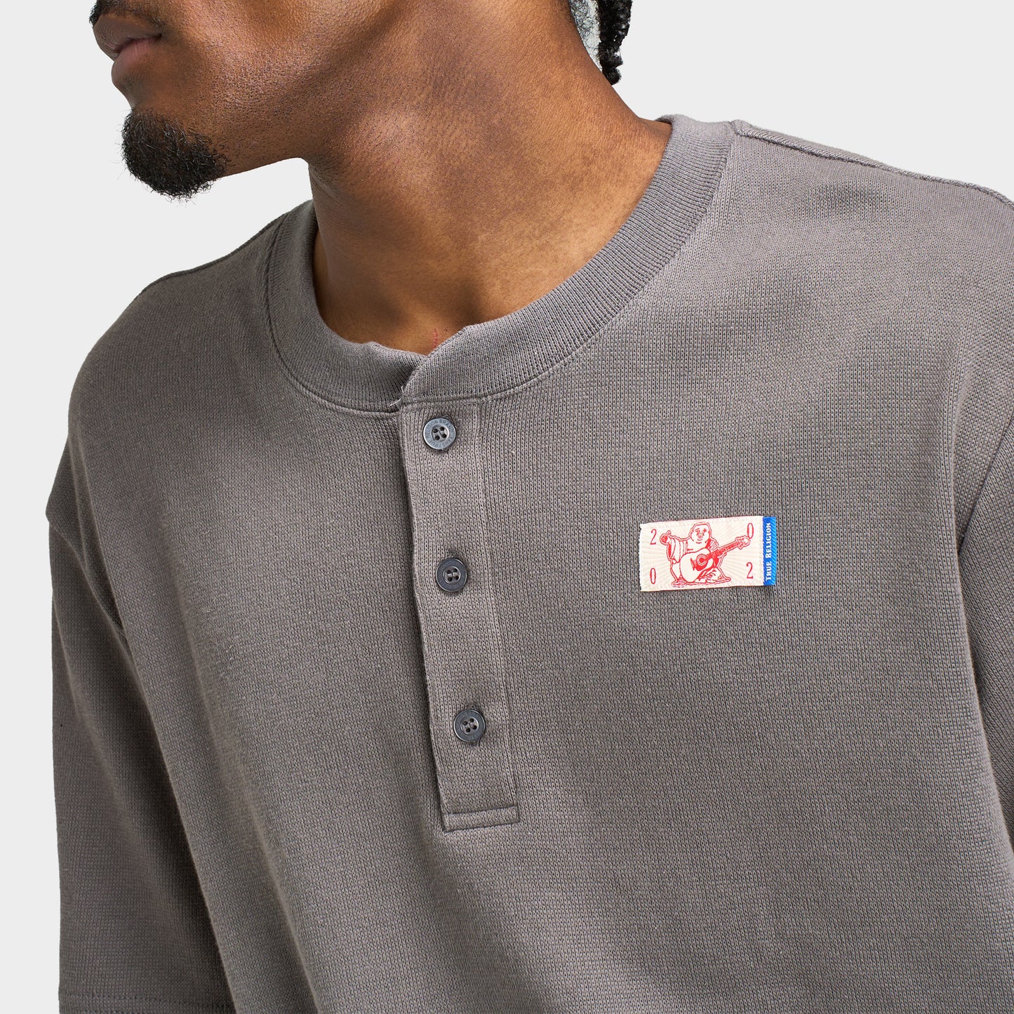 True Religion T-shirt Henley en maille Bouddha / Gris Granit