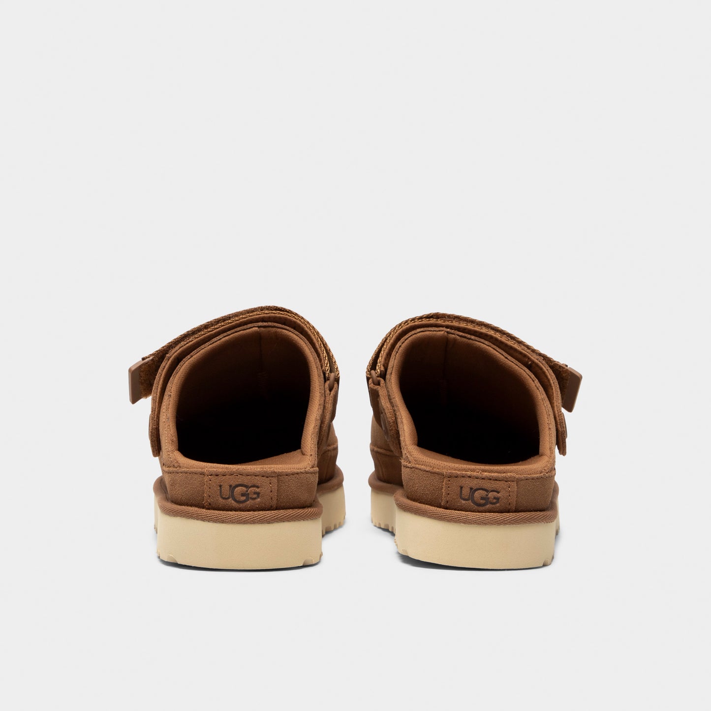 UGG Women's Goldenstar Clog / Chestnut