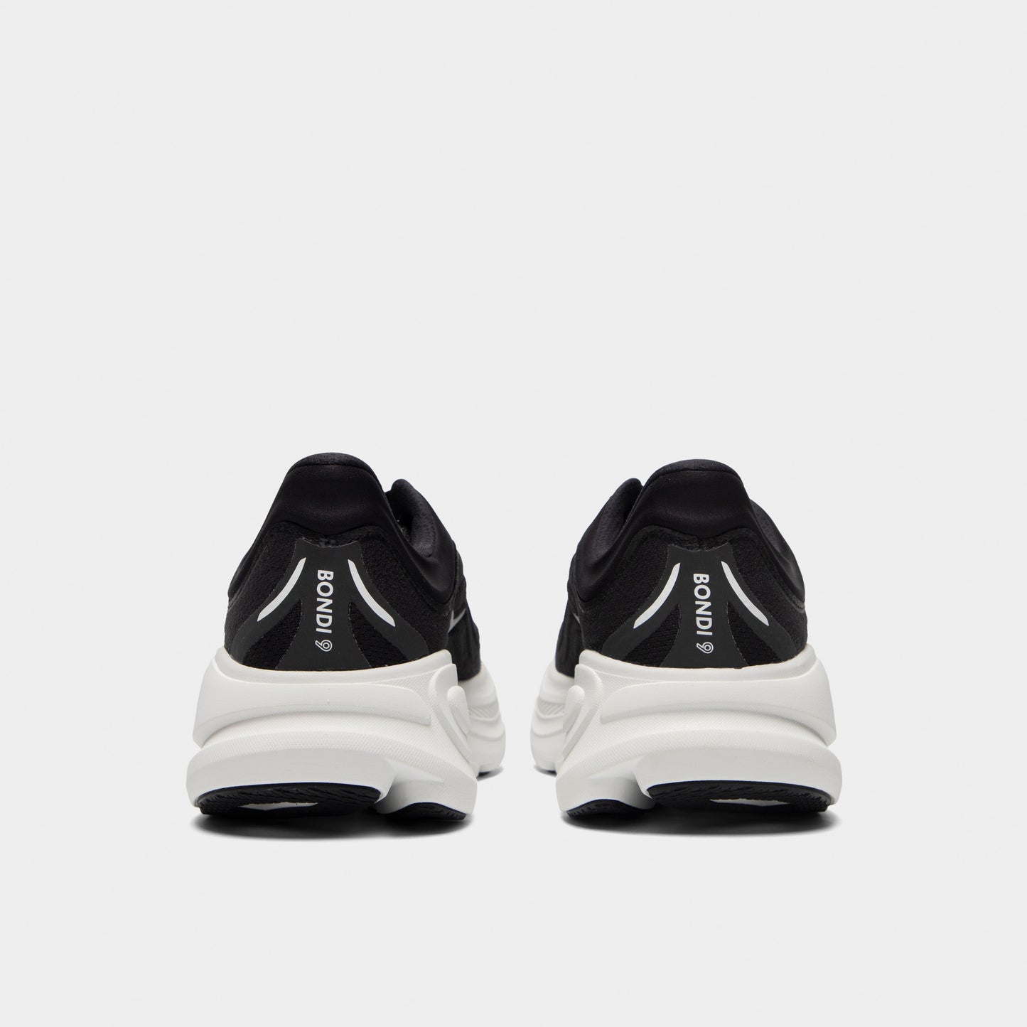 Hoka Bondi 9 Black / White