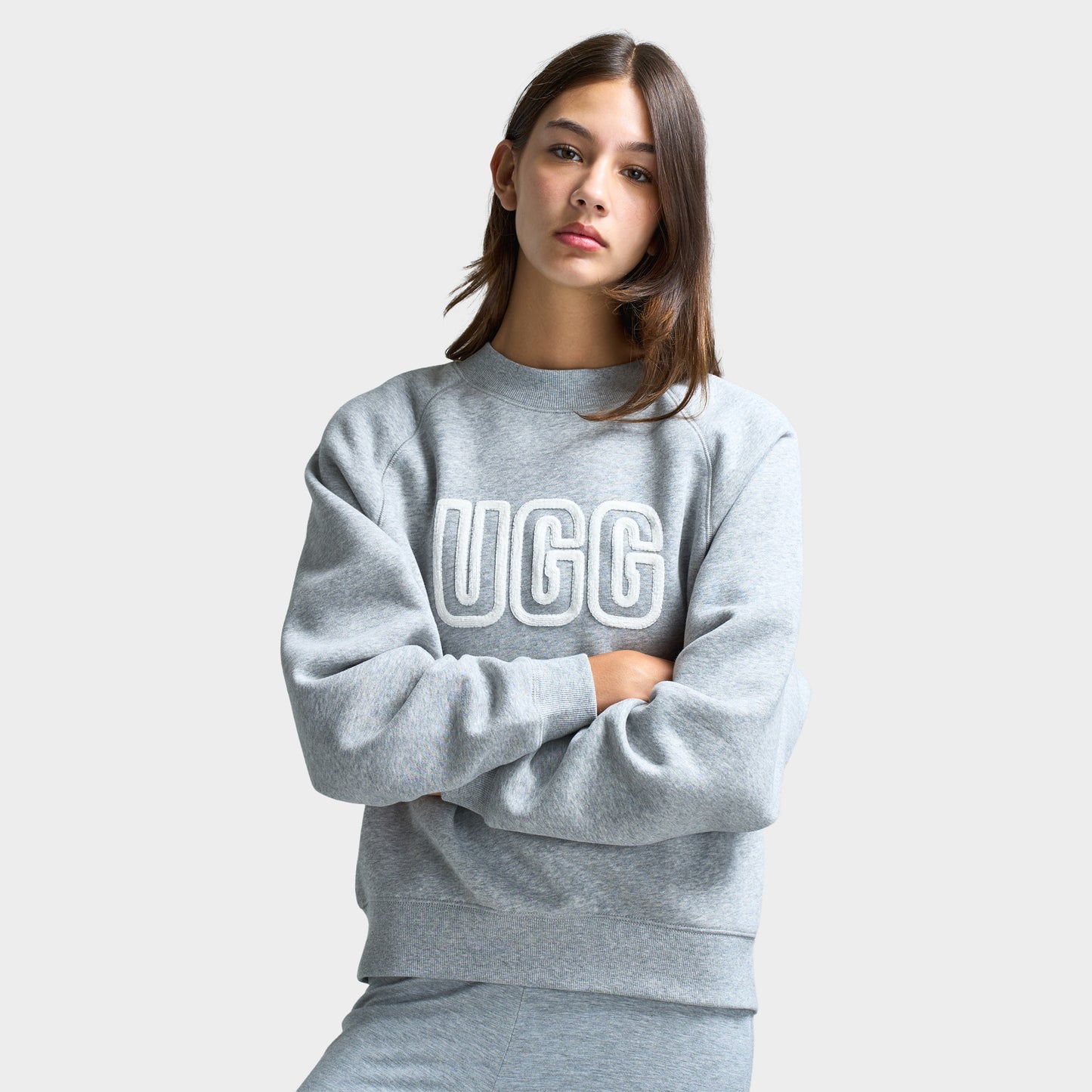UGG Women's Logo Crewneck / Heather Grey
