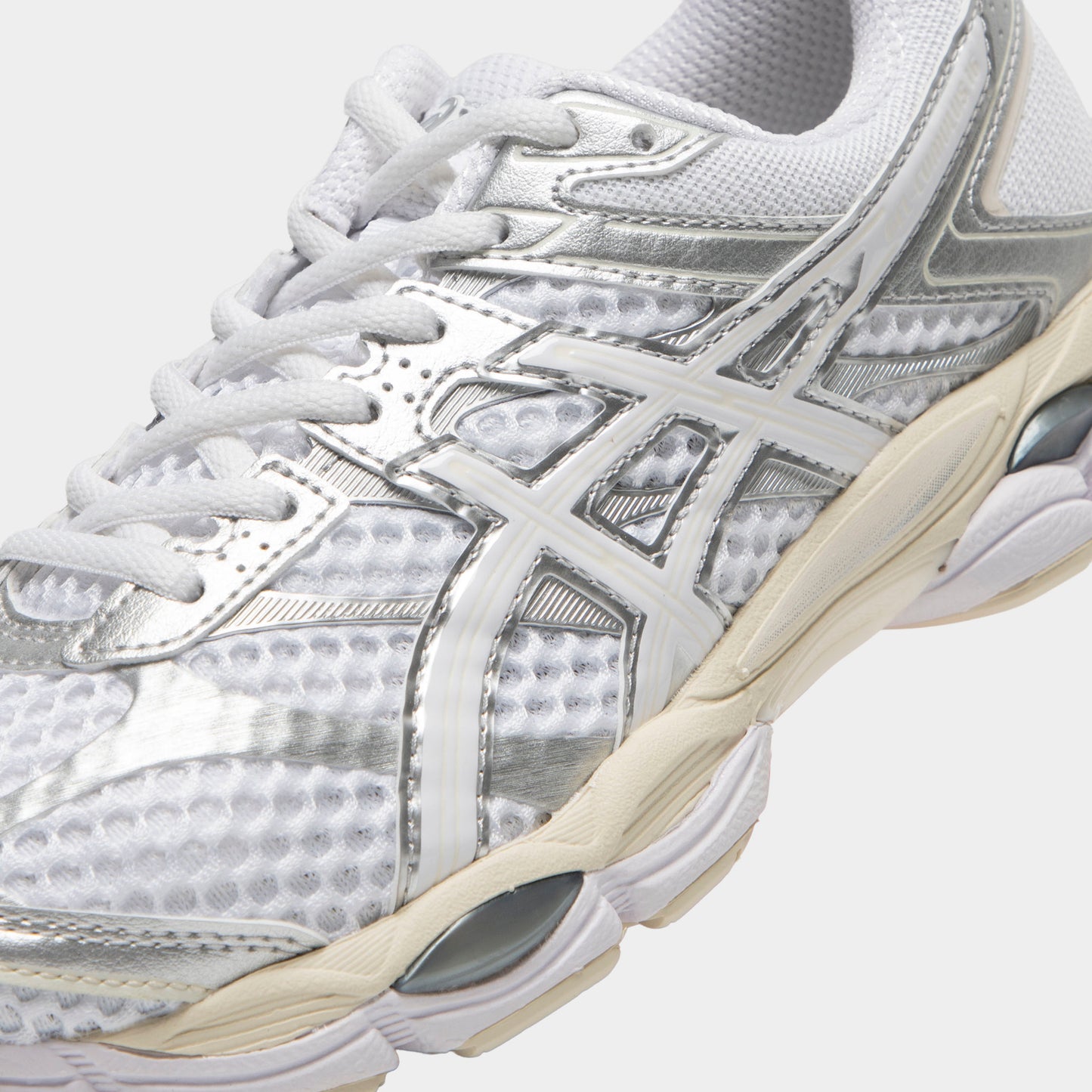 ASICS Gel-Cumulus 16 White / White