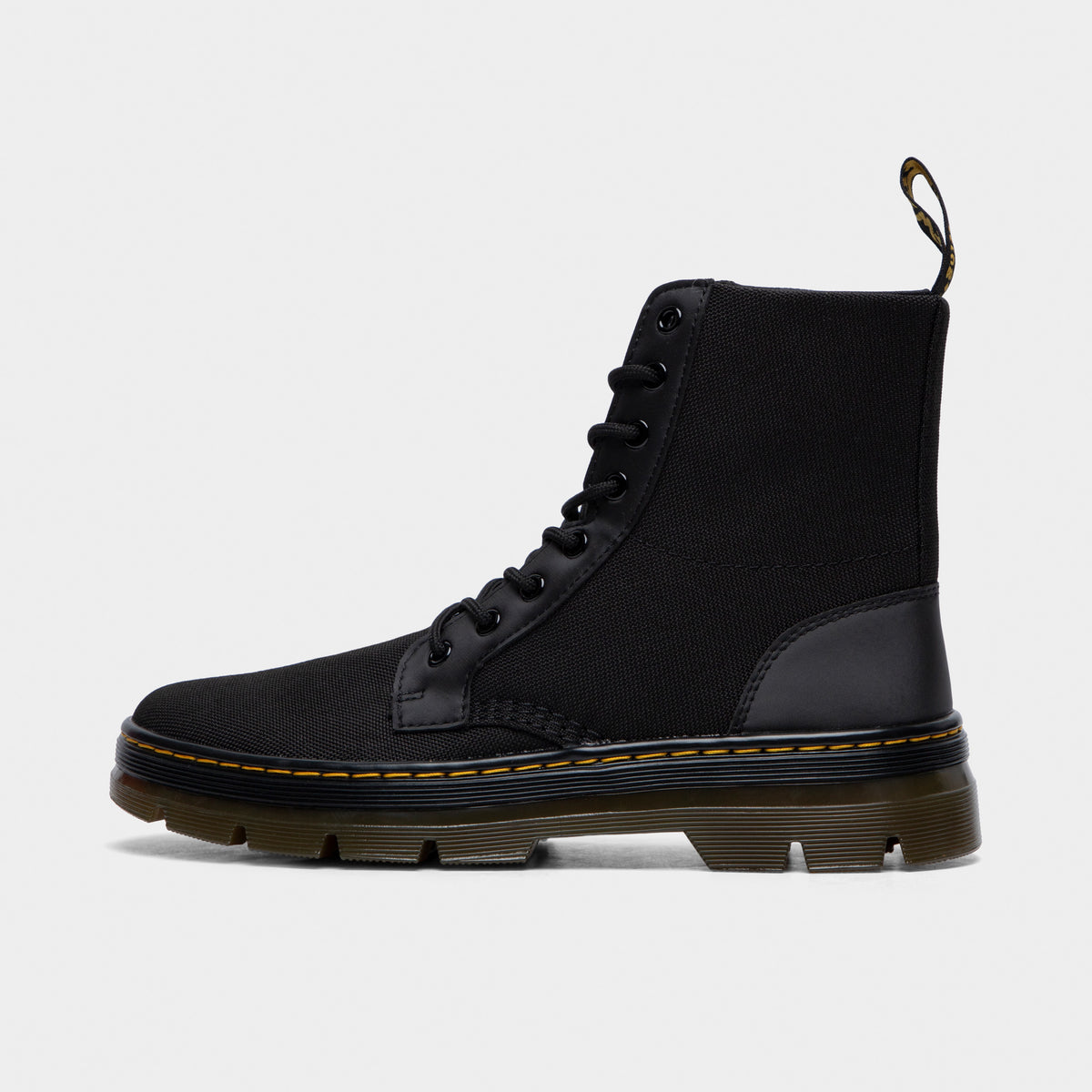 Jd sports dr martens hotsell