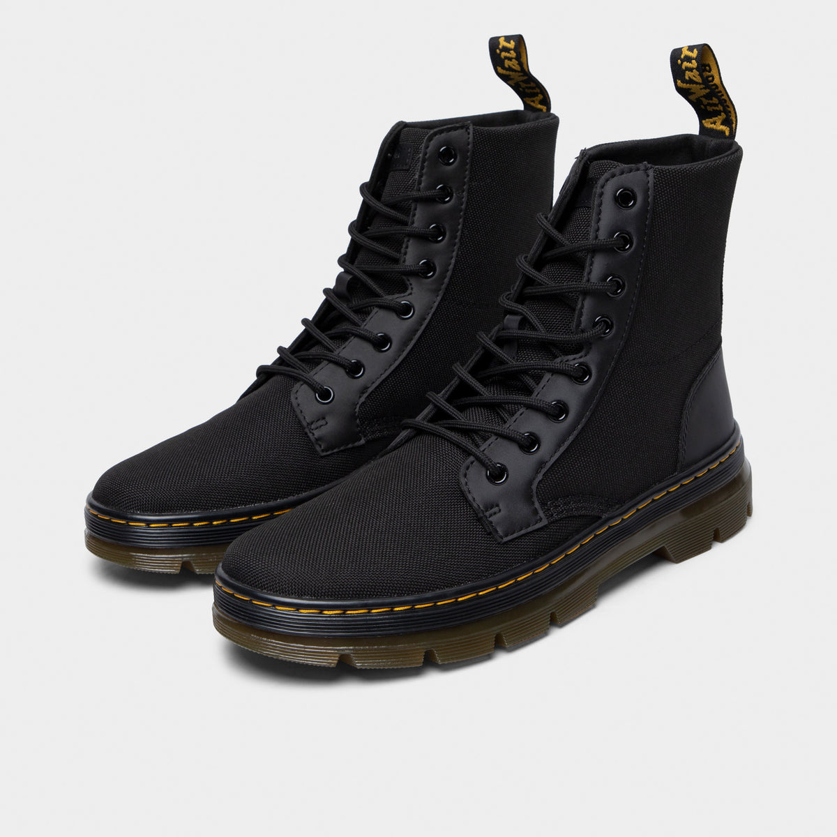 Jd sports dr martens on sale
