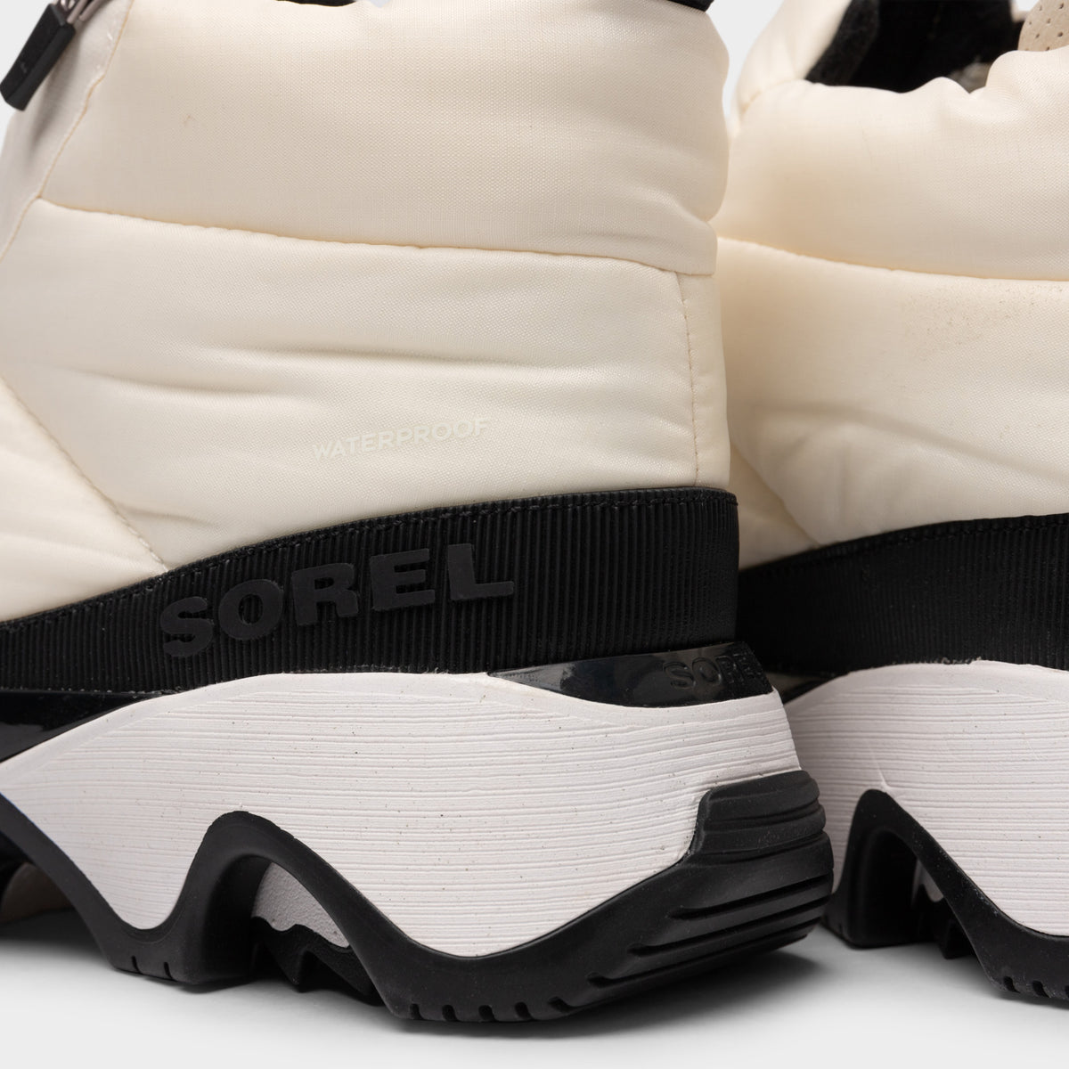 Jd sports snow boots deals