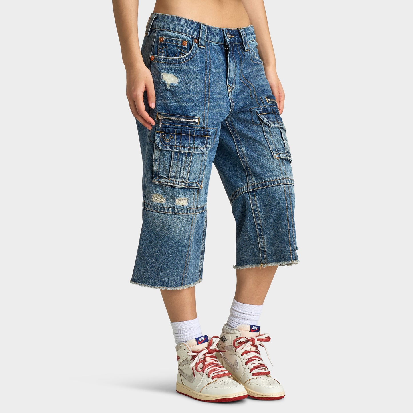 True Religion Women's bobbie Baggy Cargo Capris / Easy Hazel