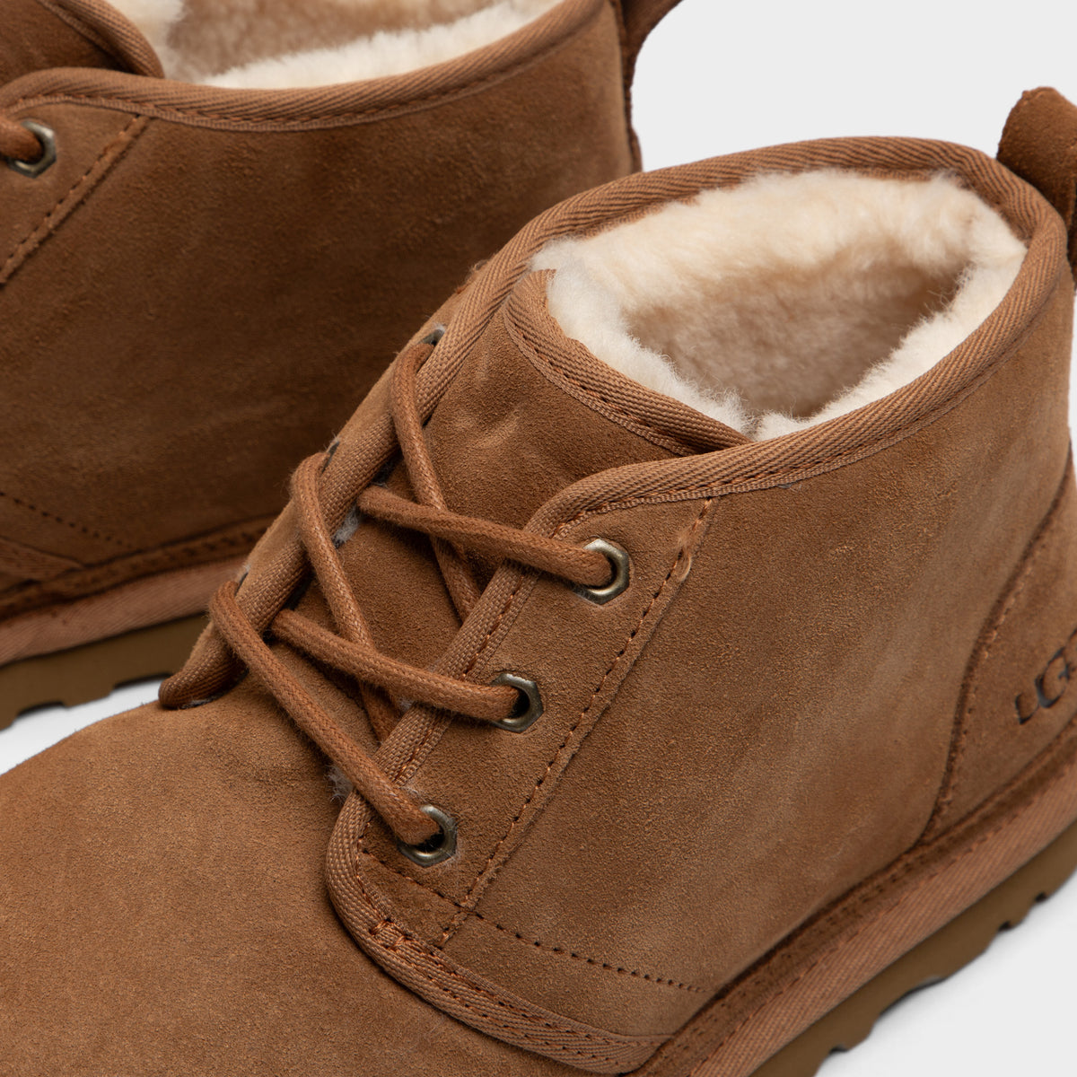 UGG Neumel Chestnut