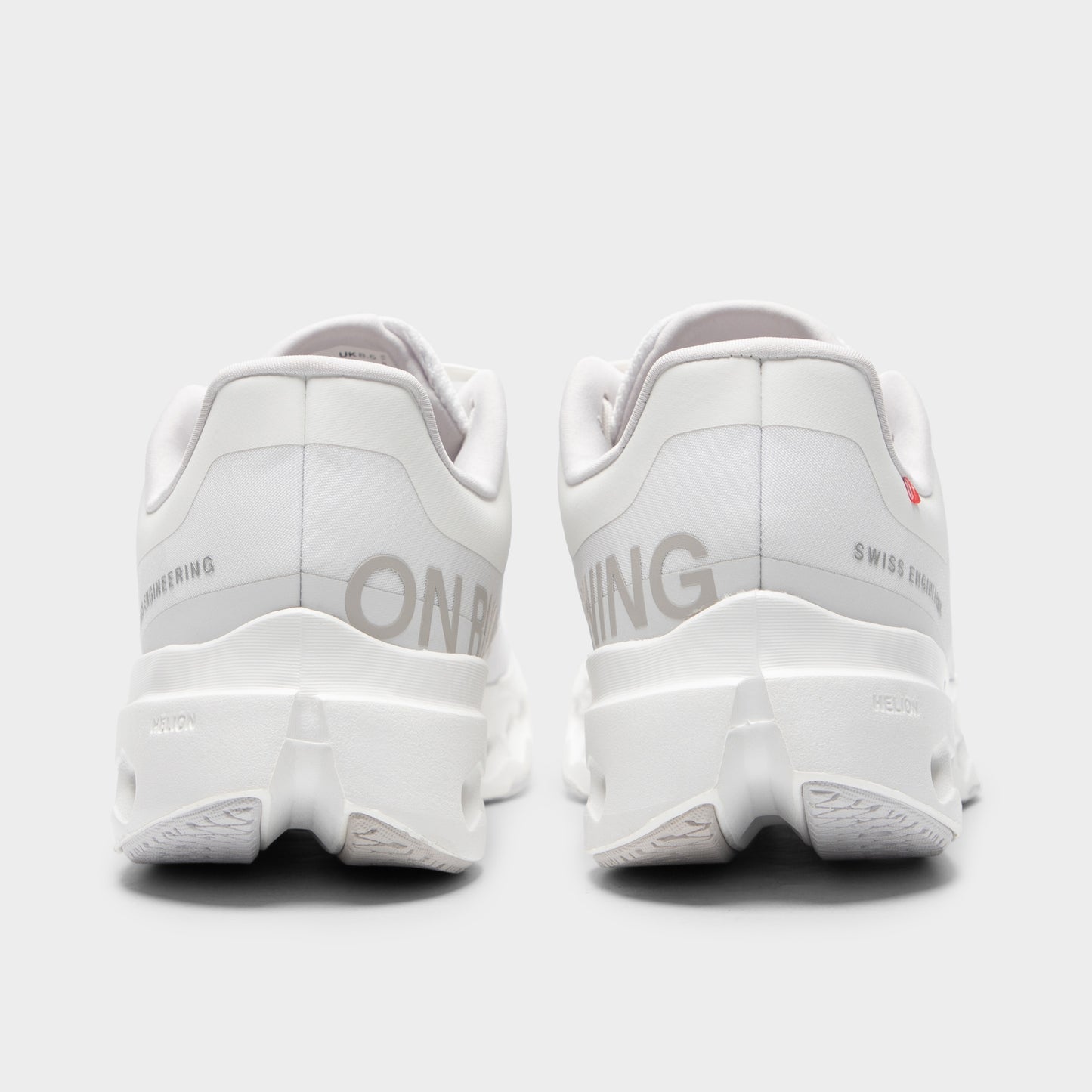 On Cloudsurfer White / Silver