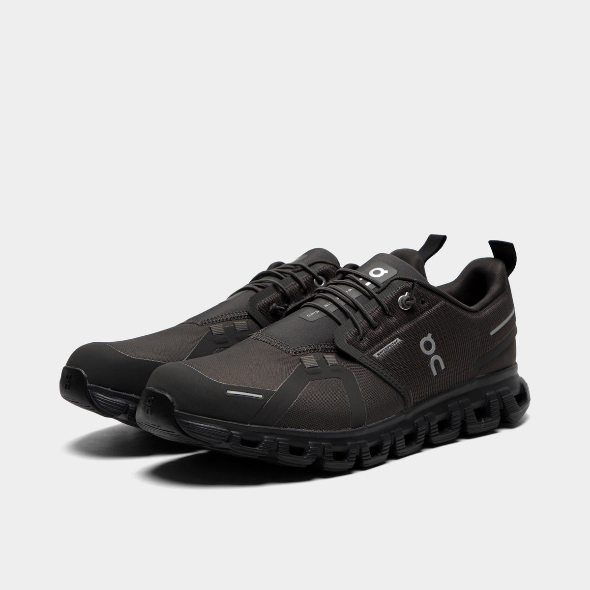 On Cloud 6 imperméable Espresso / Noir