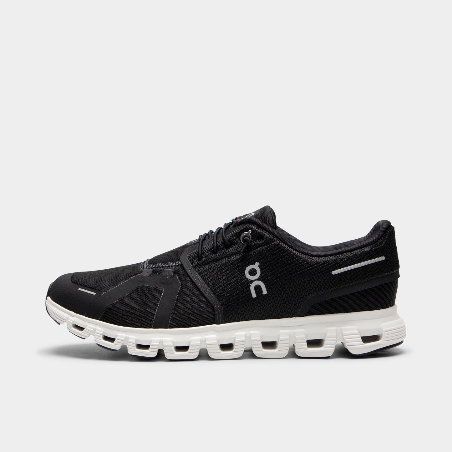 On Men's Cloud 6 Black / White