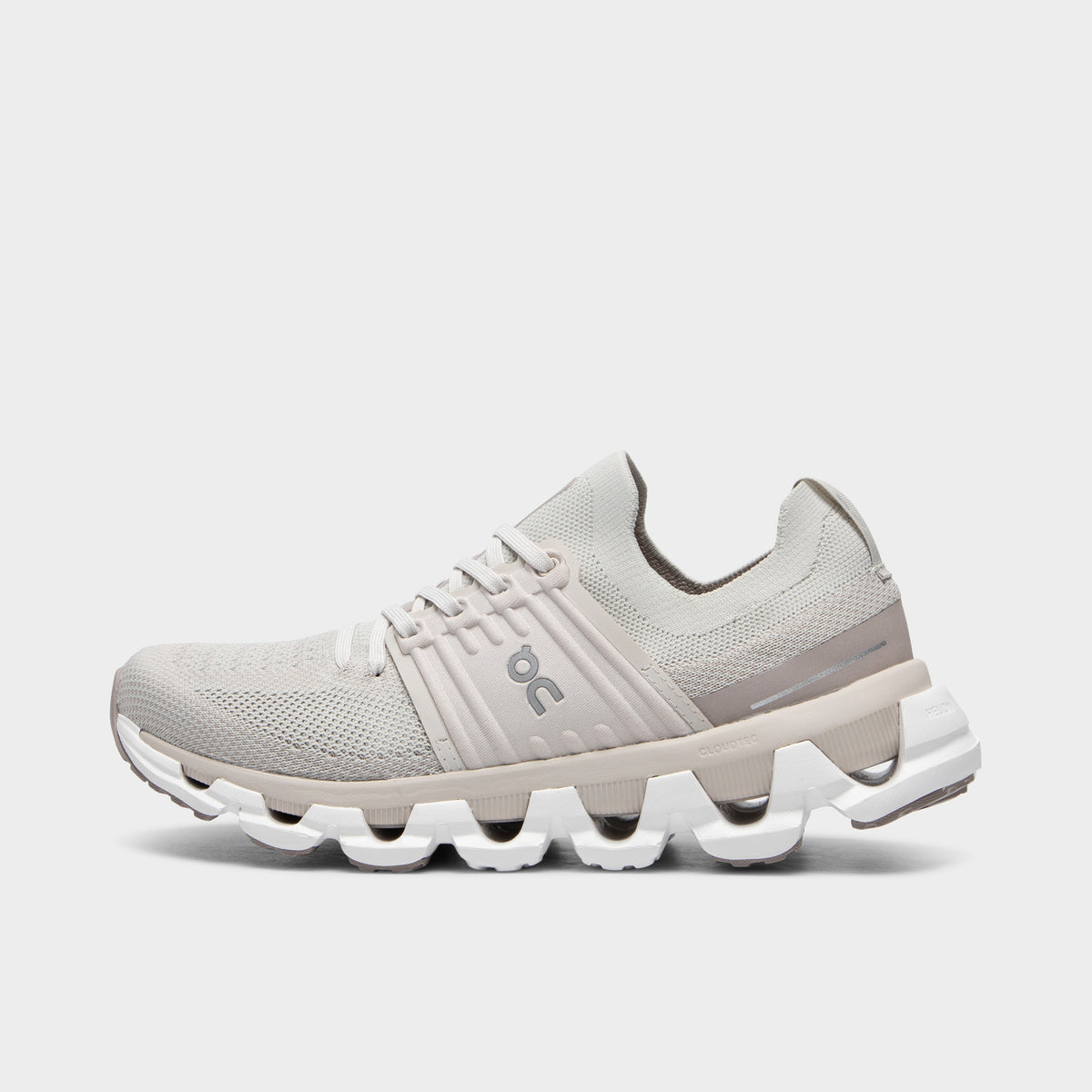 On running womens cloud hot sale