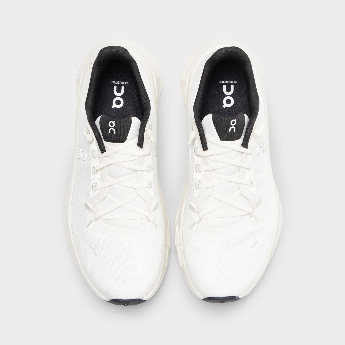 On Women's Cloudtilt Pearl / Ice