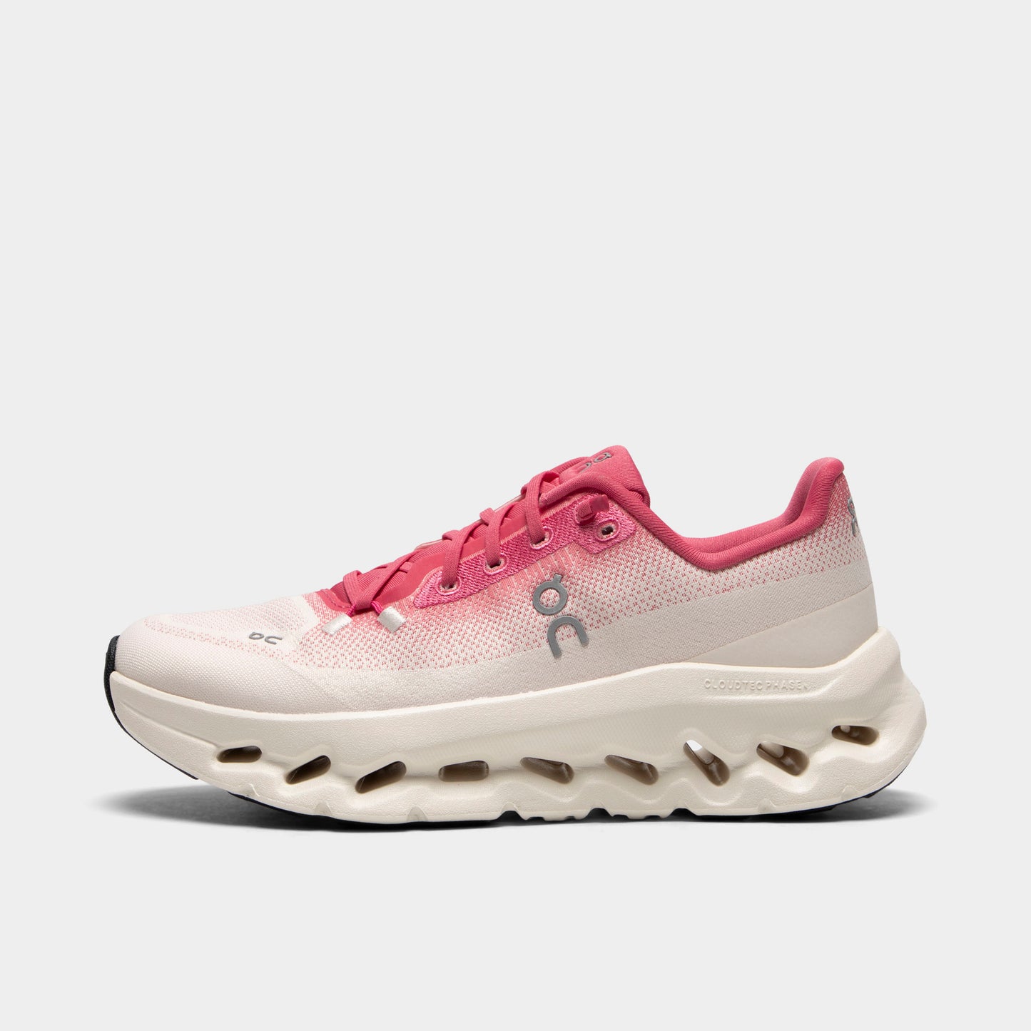 On Women's Cloudtilt Camella / Ivory