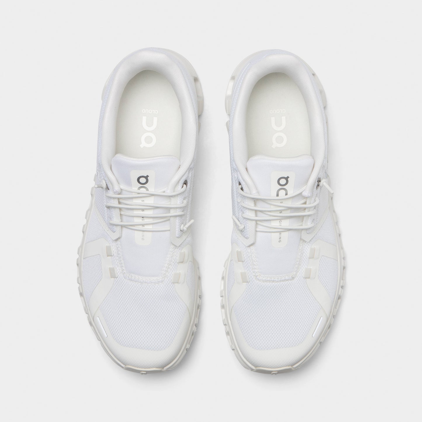 On Women's Cloud 6 White / White