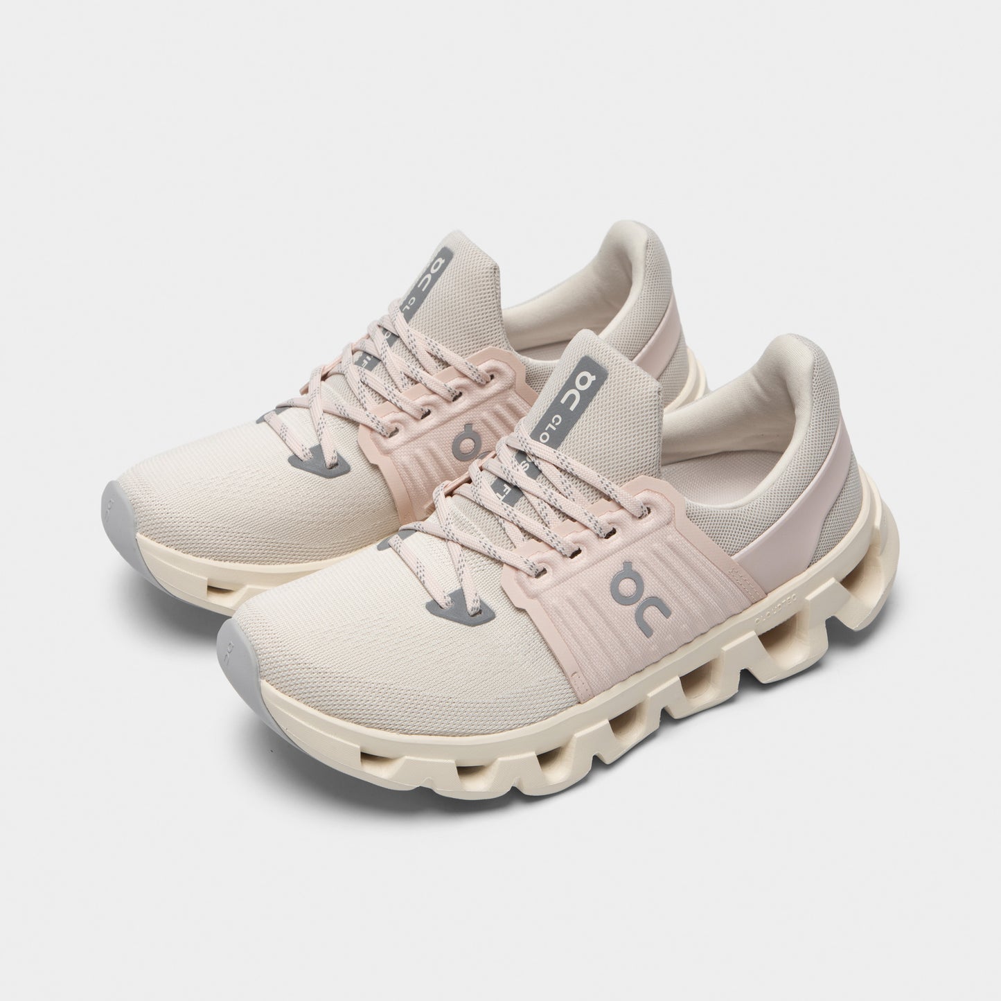 On JD Women's Cloudswift 4 Dew / Shell