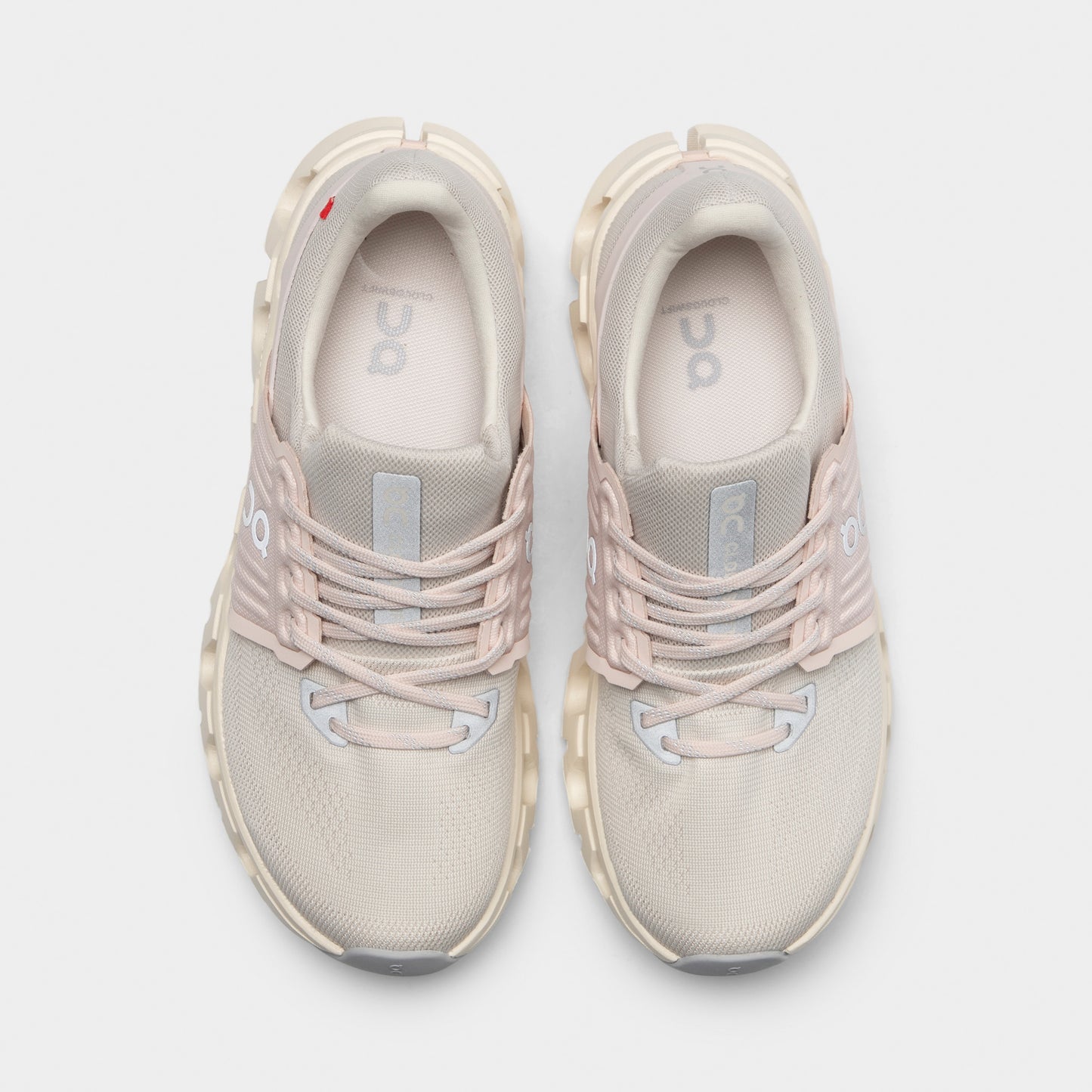 On JD Women's Cloudswift 4 Dew / Shell