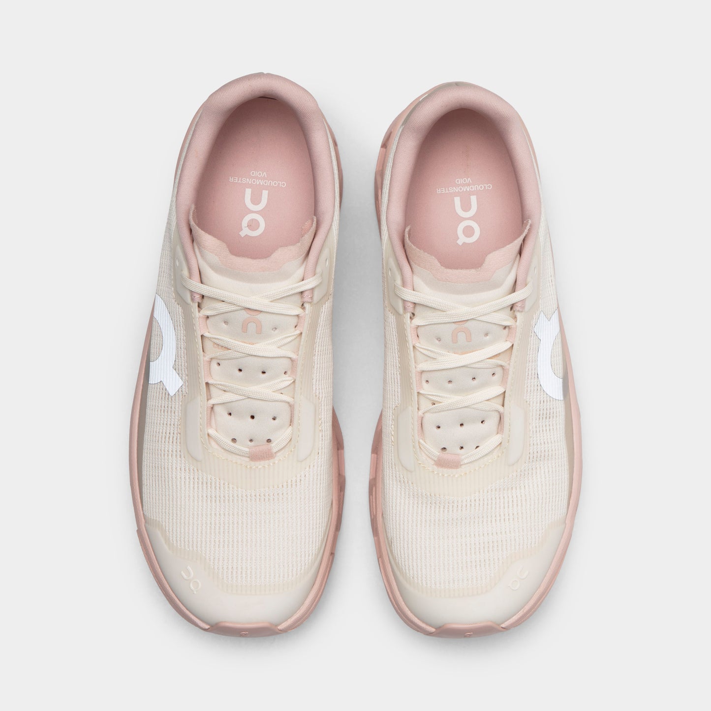 On Women's Cloudmonster Void Ivory / Doe