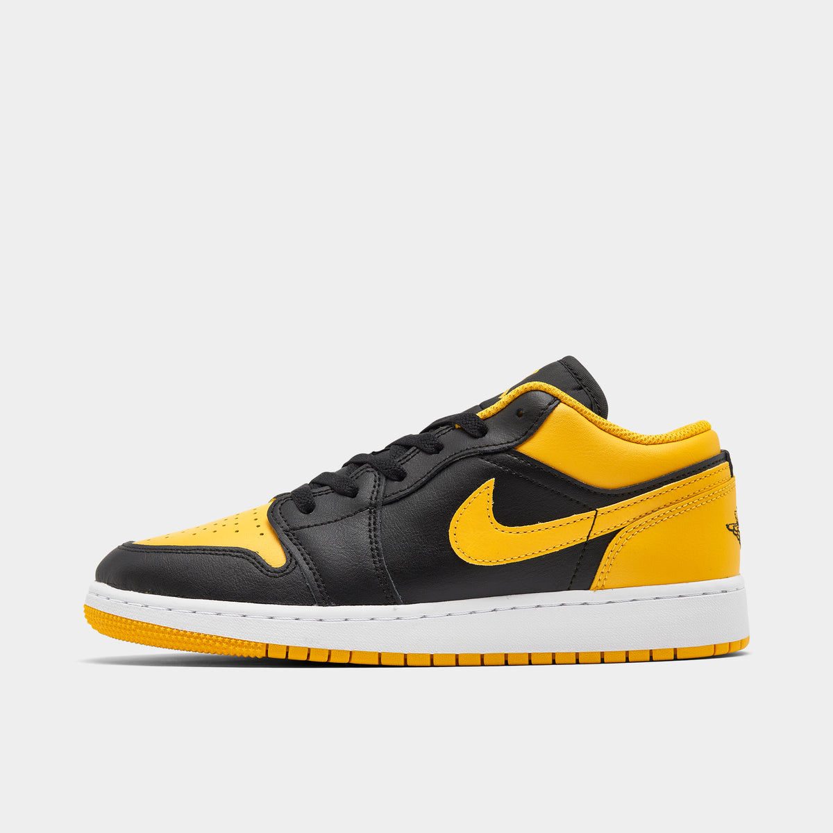 Nike jordan shoes on sale black and yellow