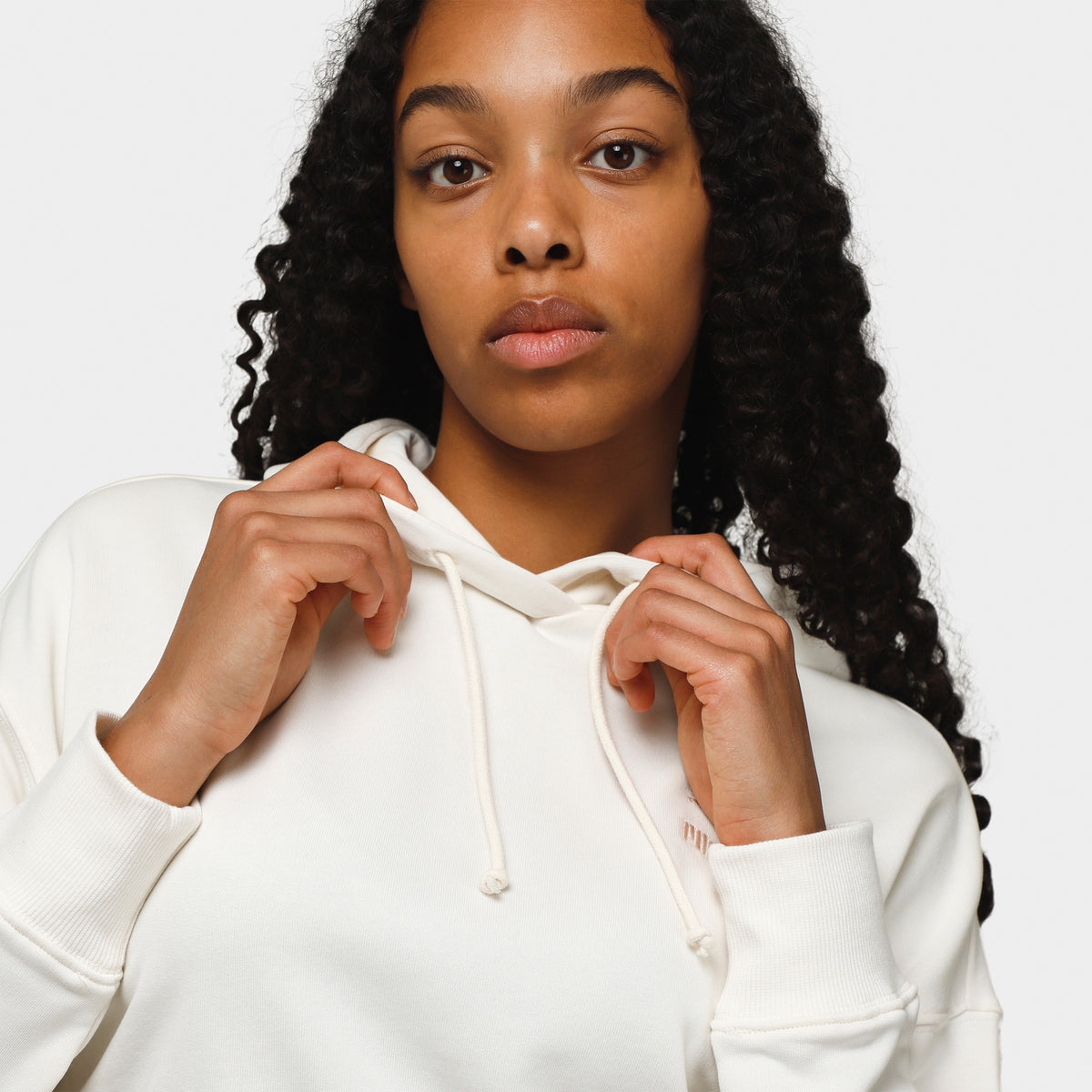 Puma pullover discount hoodie women's