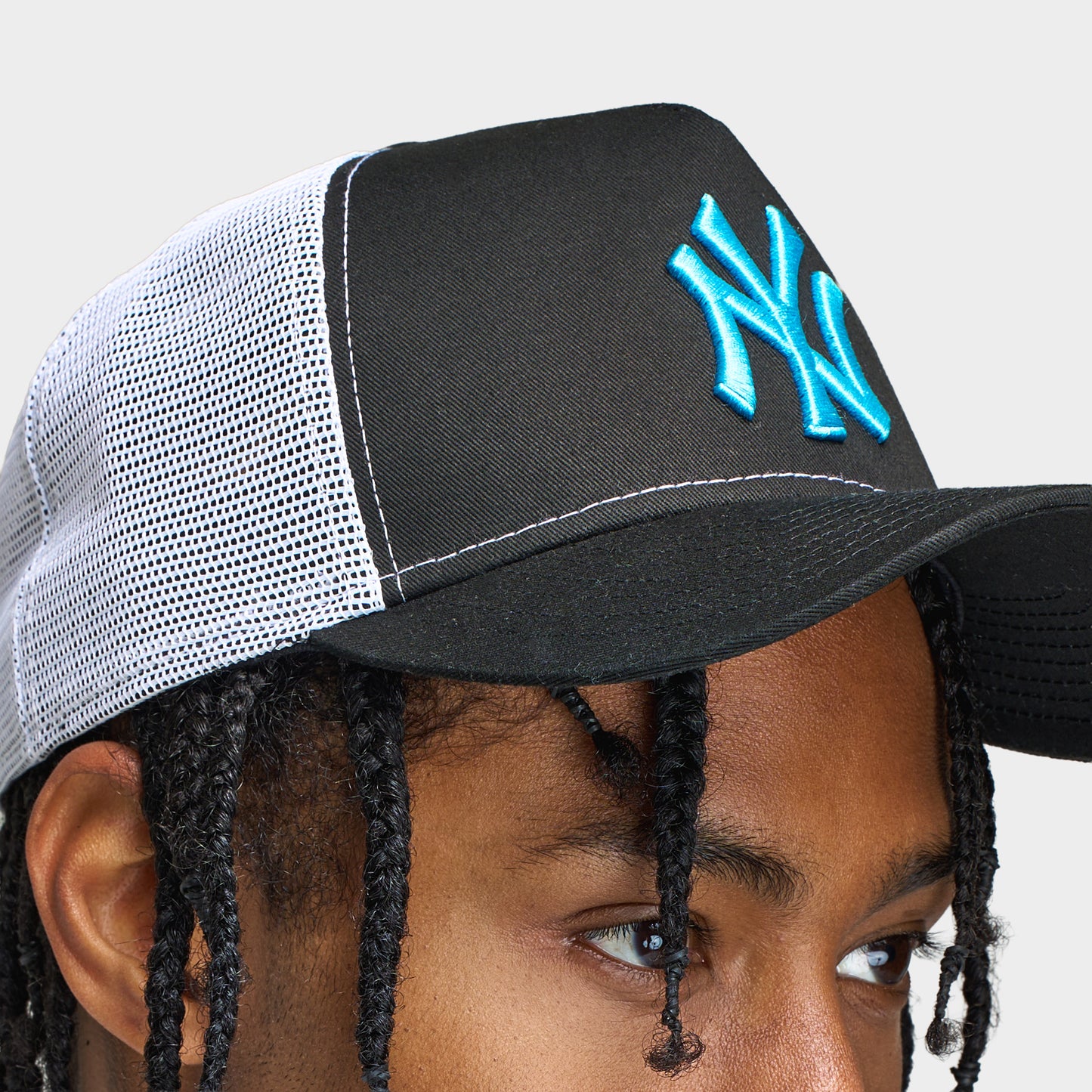 New Era New York Yankees 9FORTY AF Trucker Black / Blue