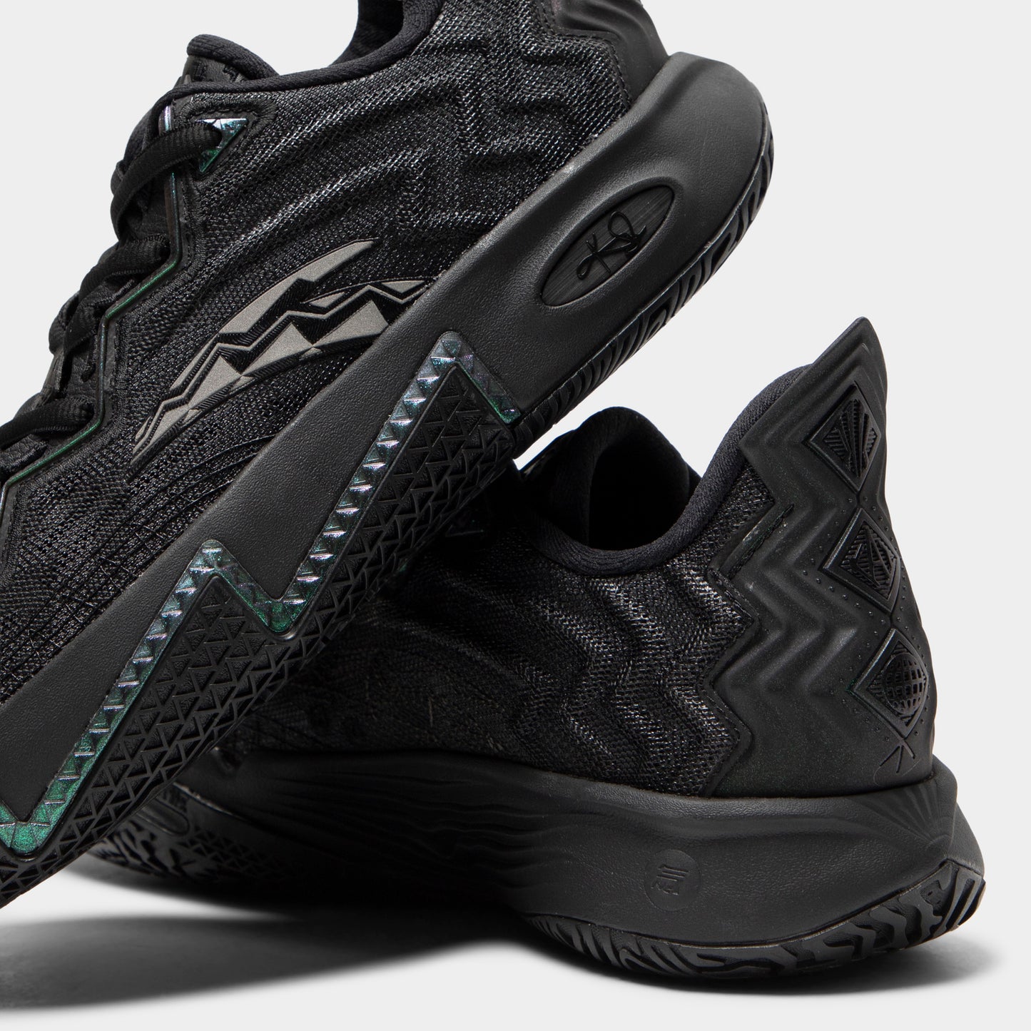 ANTA KAI 2 / Triple Black