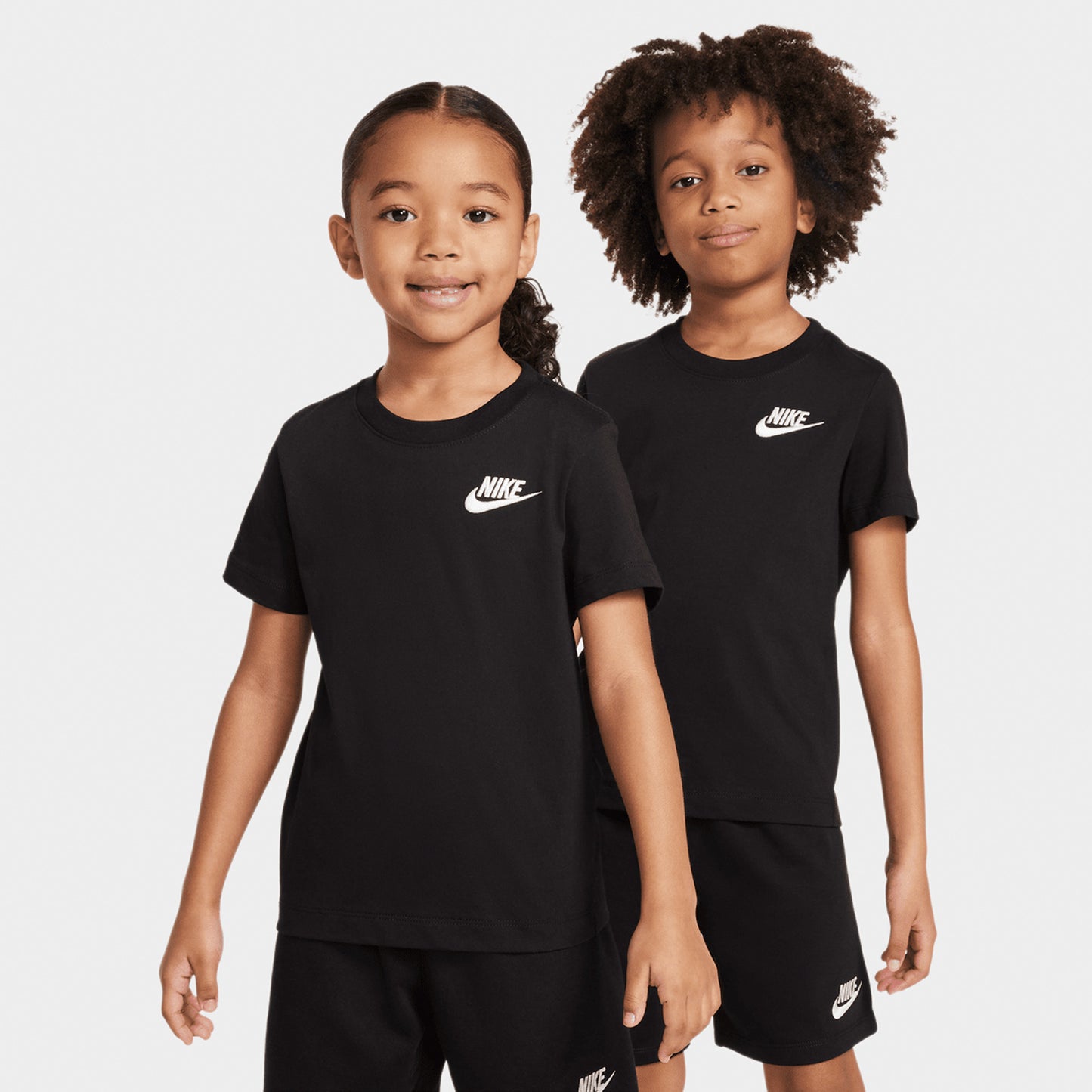 NIKE SPORTSWEAR JUNIORS' CLUB ENSEMBLE SHORT TRICOT / BLANC