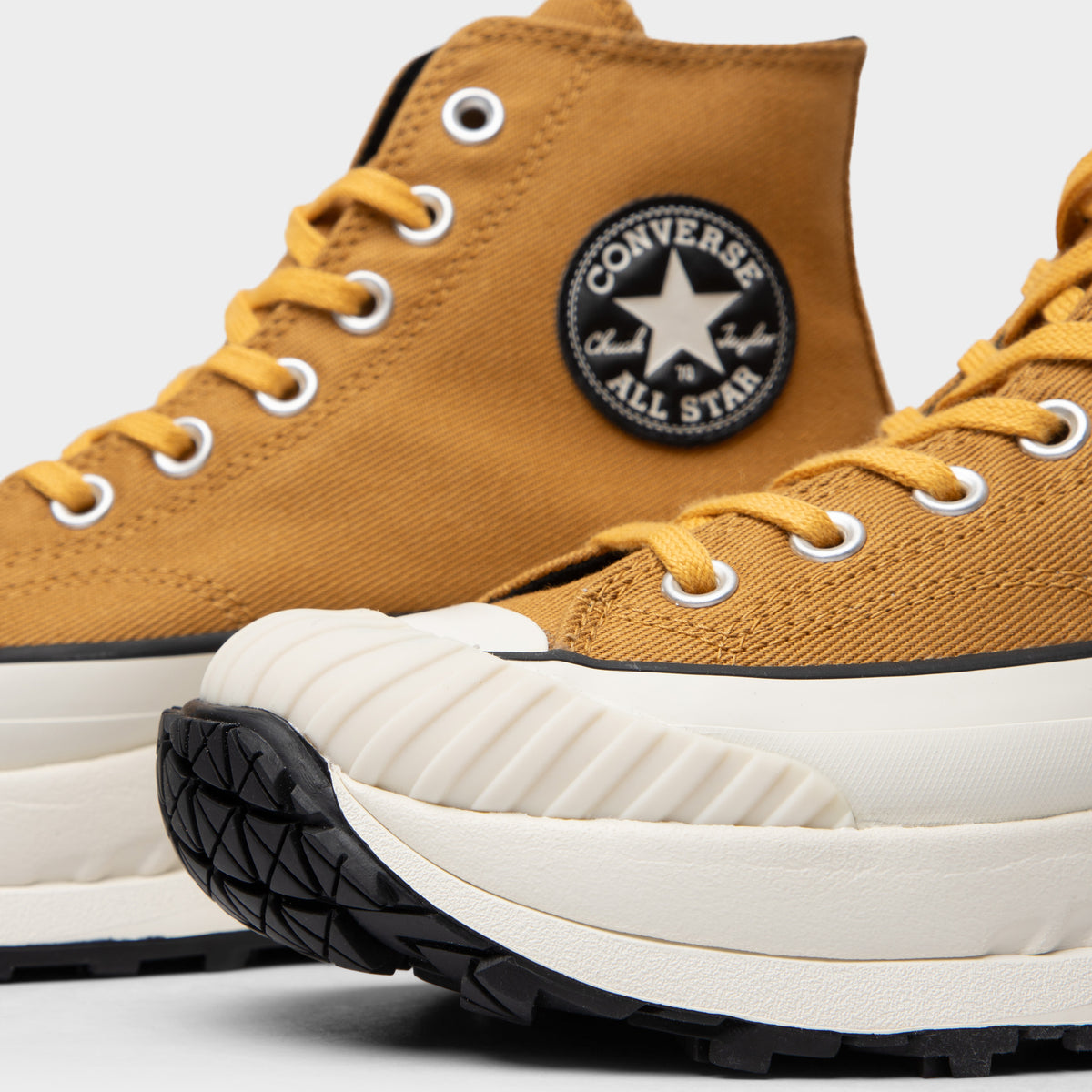 Chuck sales 70s yellow