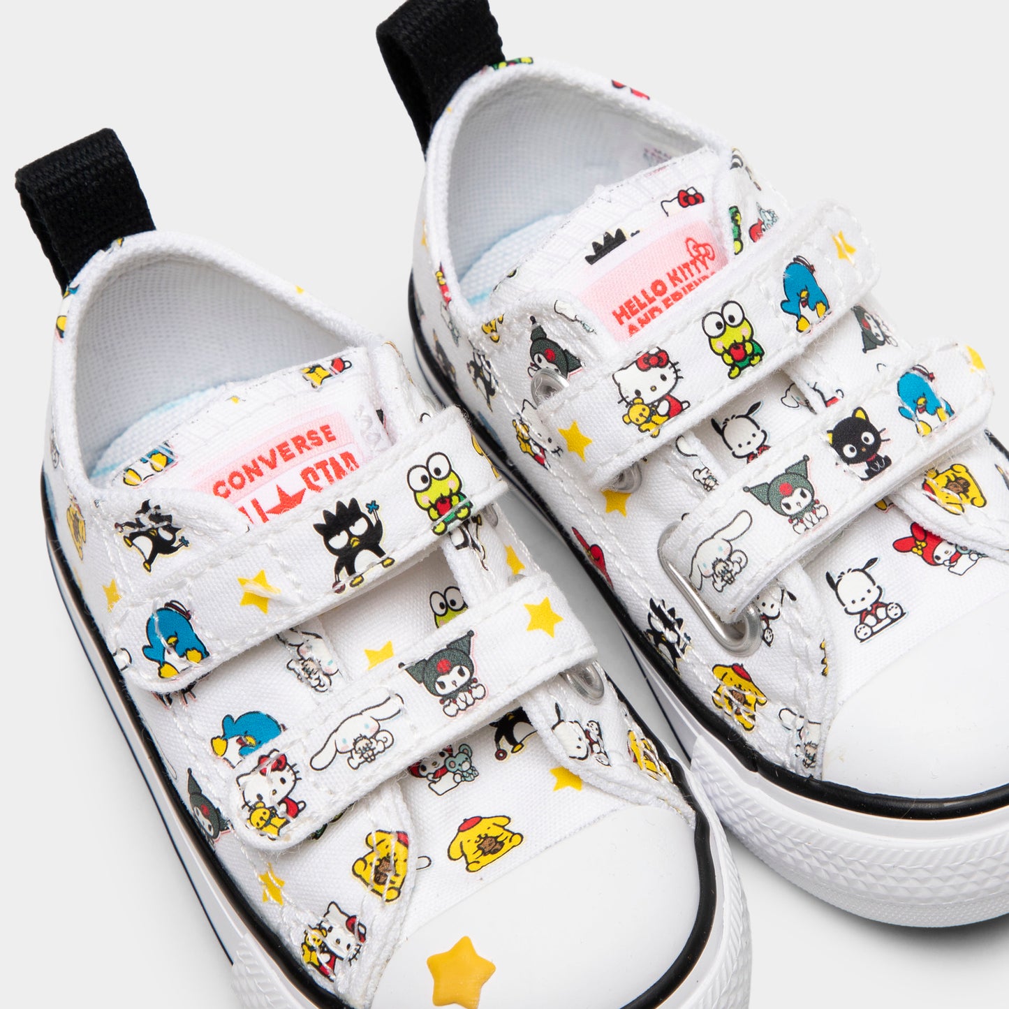 Converse Enfants Chuck Taylor All Star Hello Kitty et ses amis Blanc / Noir - Blanc