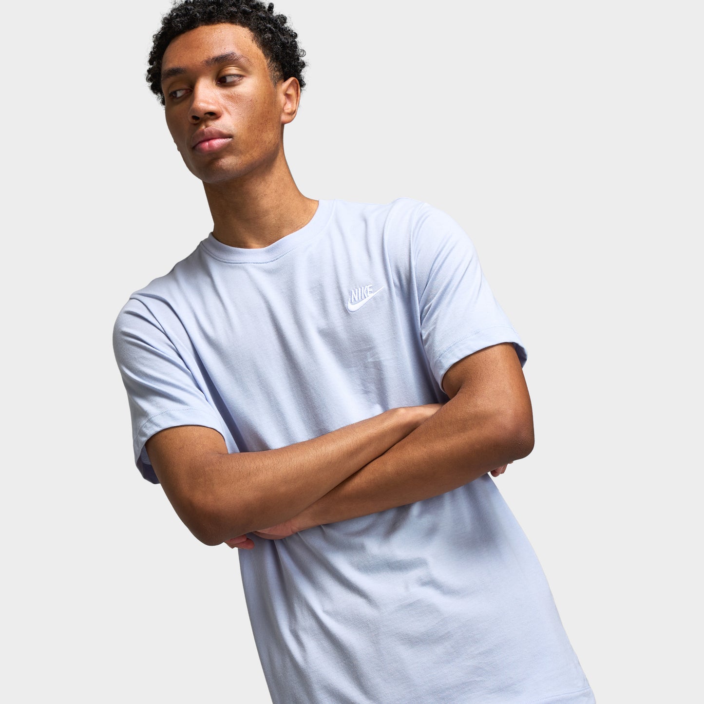 Nike Sportswear Club T-Shirt Ghost / White