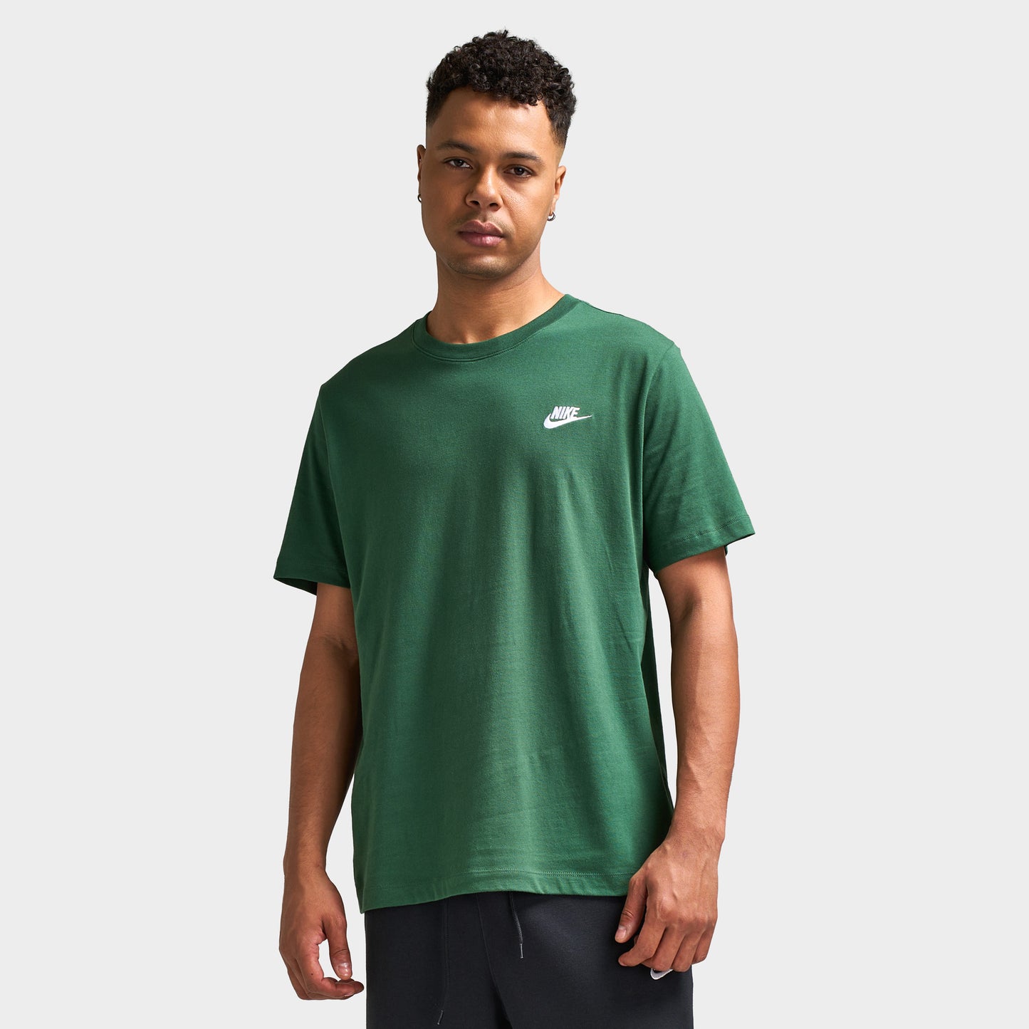 Nike Sportswear Club Tee / Fir