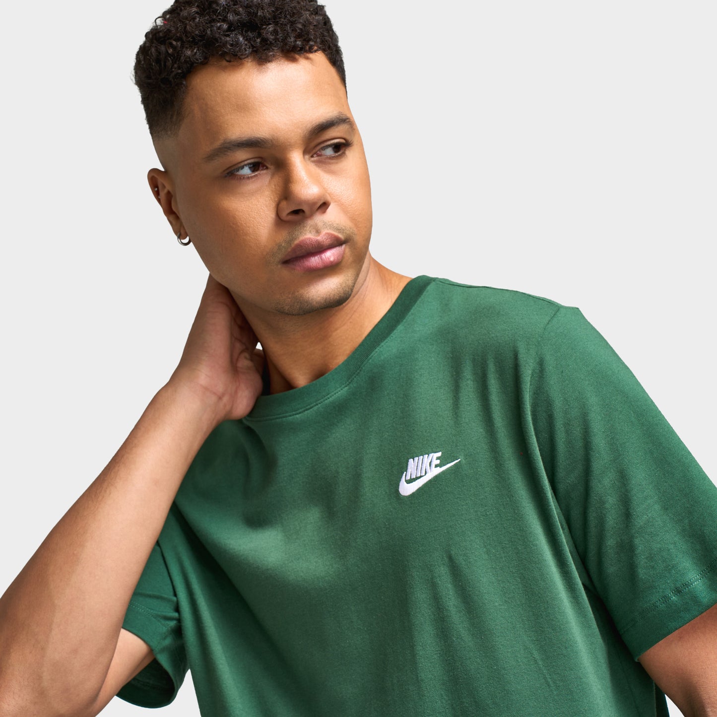 Nike Sportswear Club Tee / Fir