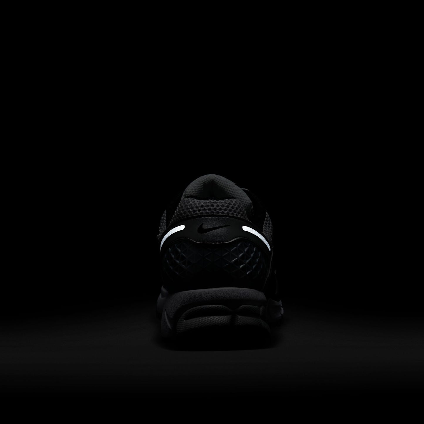 Nike Zoom Vomero 5 Métallique Argent / Noir - Pure Platinum