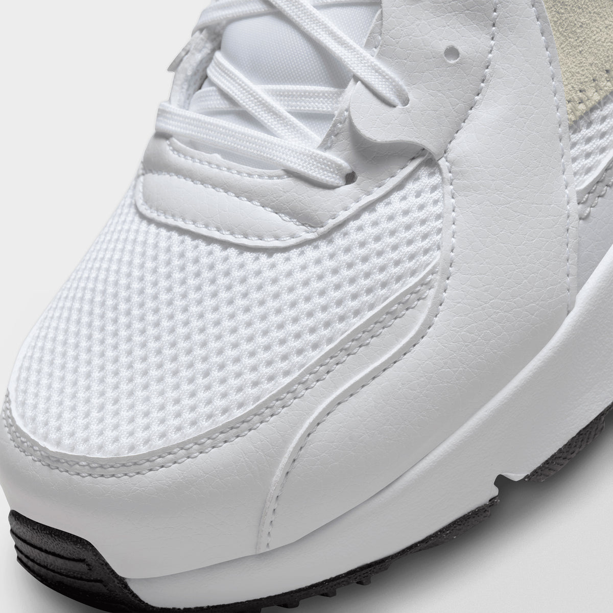 Nike Air Max Excee White / Black - Pure Platinum | JD Sports