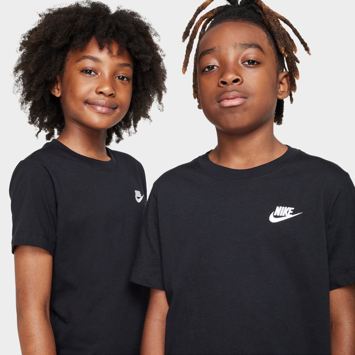Nike Juniors' Futura T-Shirt / Black