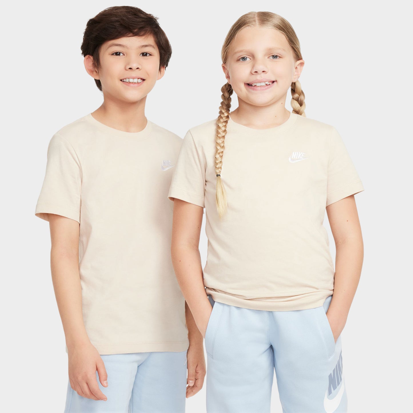Nike Juniors' Futura T-Shirt / Sand Drift
