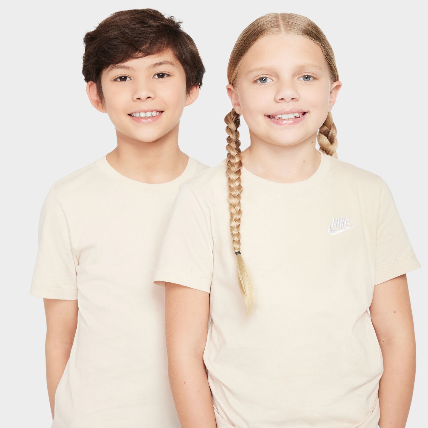 Nike Juniors' Futura T-Shirt / Sand Drift