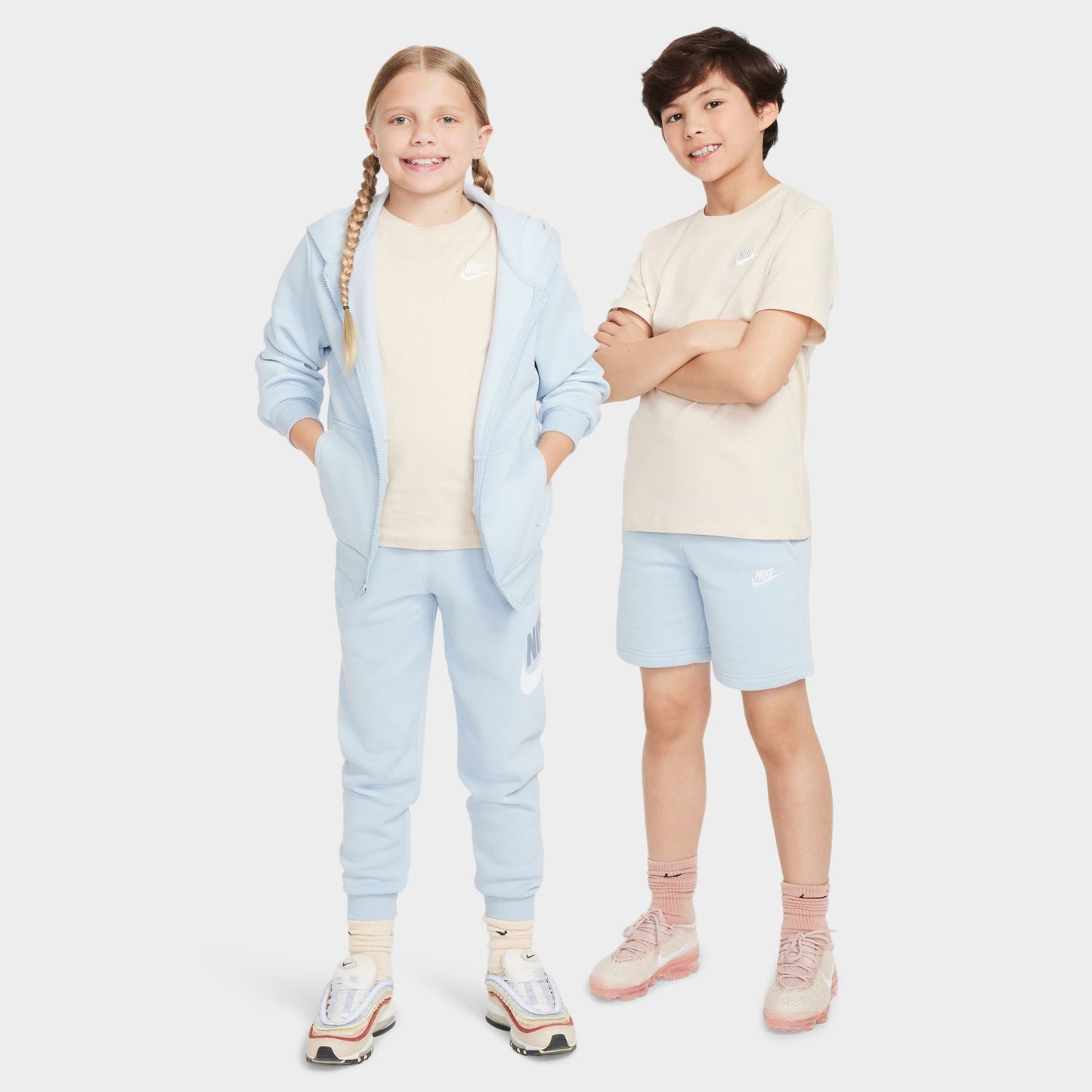 Nike Juniors' Futura T-Shirt / Sand Drift
