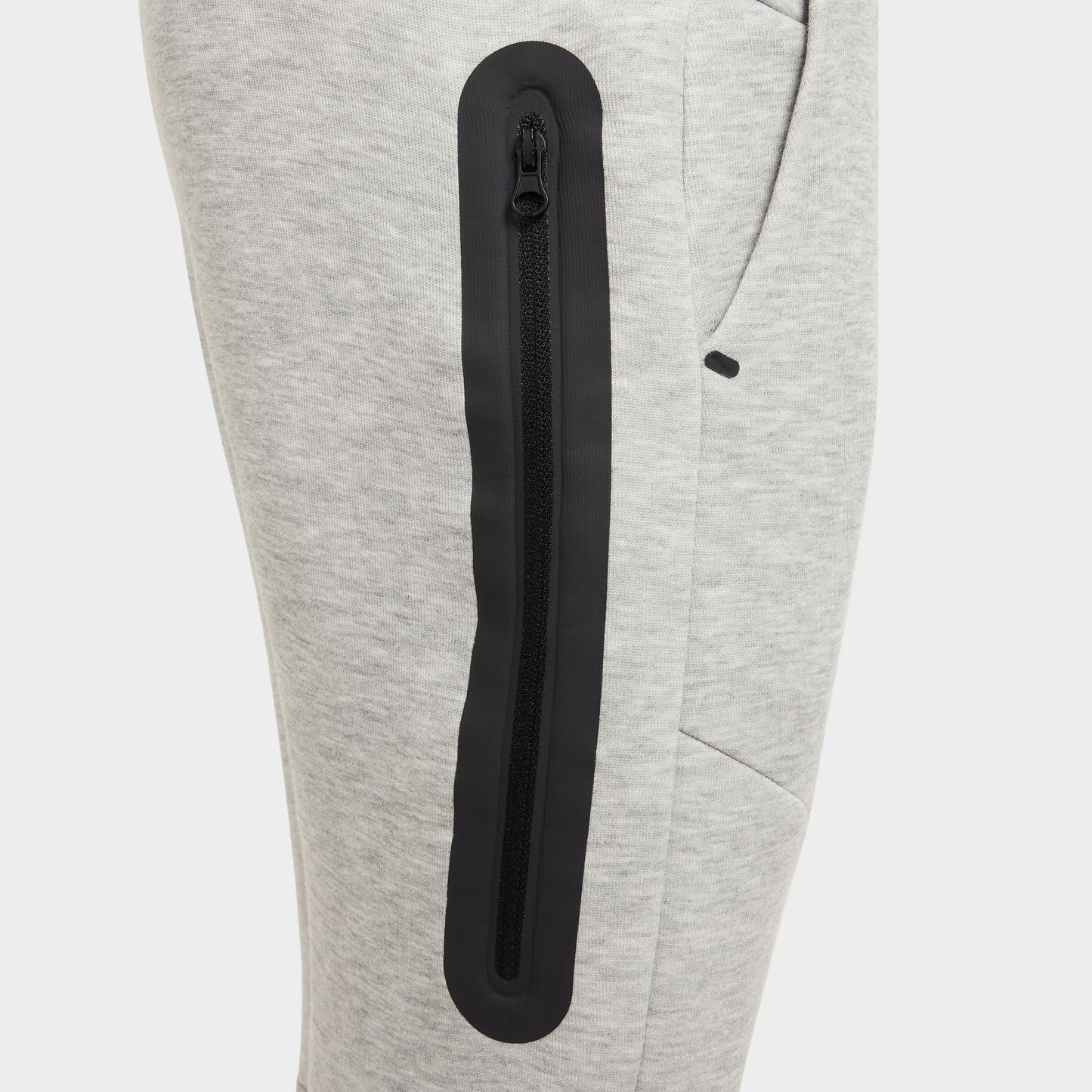 Nike Sportswear Junior Boys' Tech Fleece Jogger / Dark Heather Grey