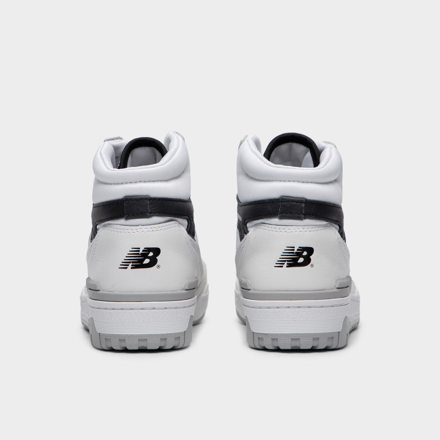 New Balance White / Black