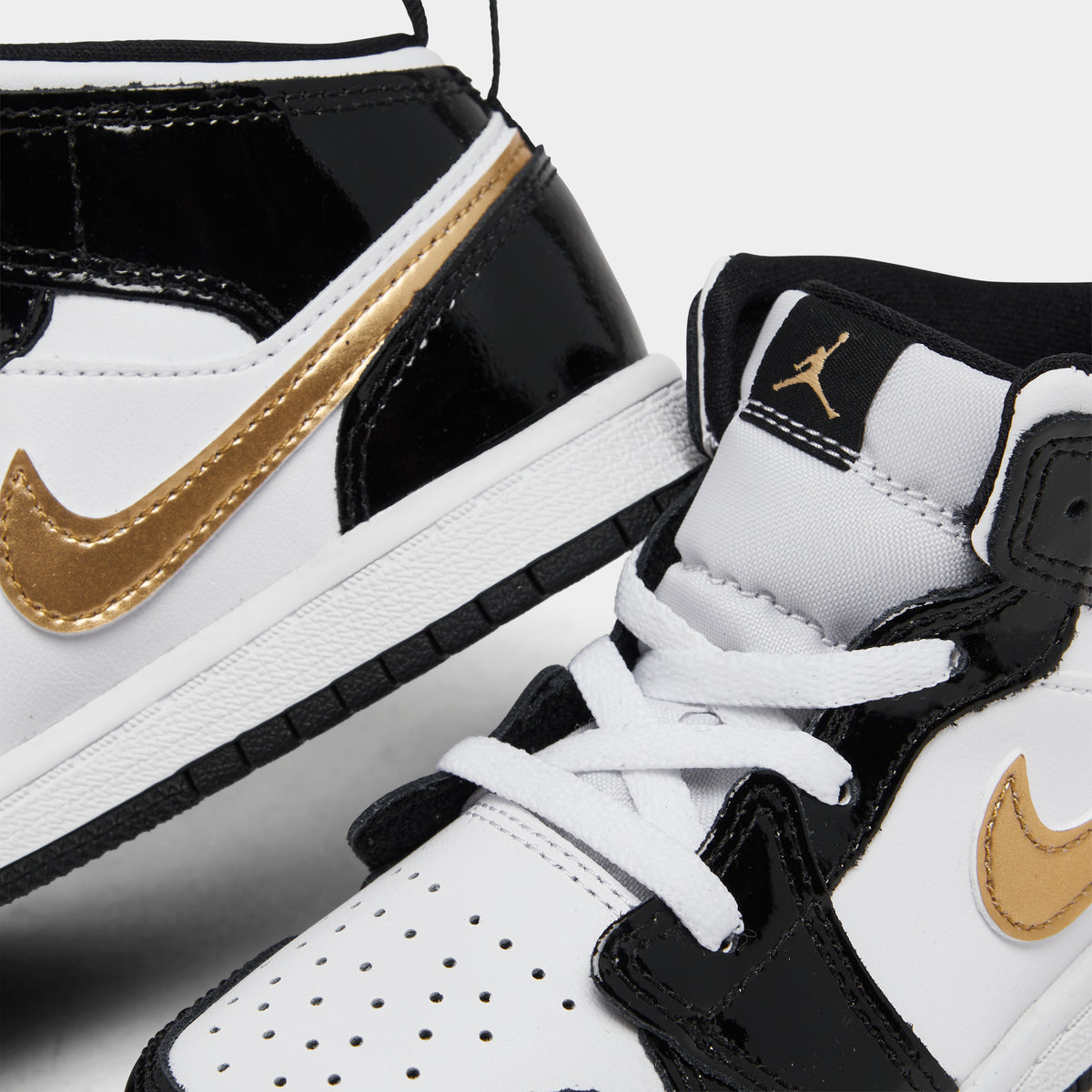 Jordan 1 Mid SE TD Black / Metallic Gold - White | JD Sports